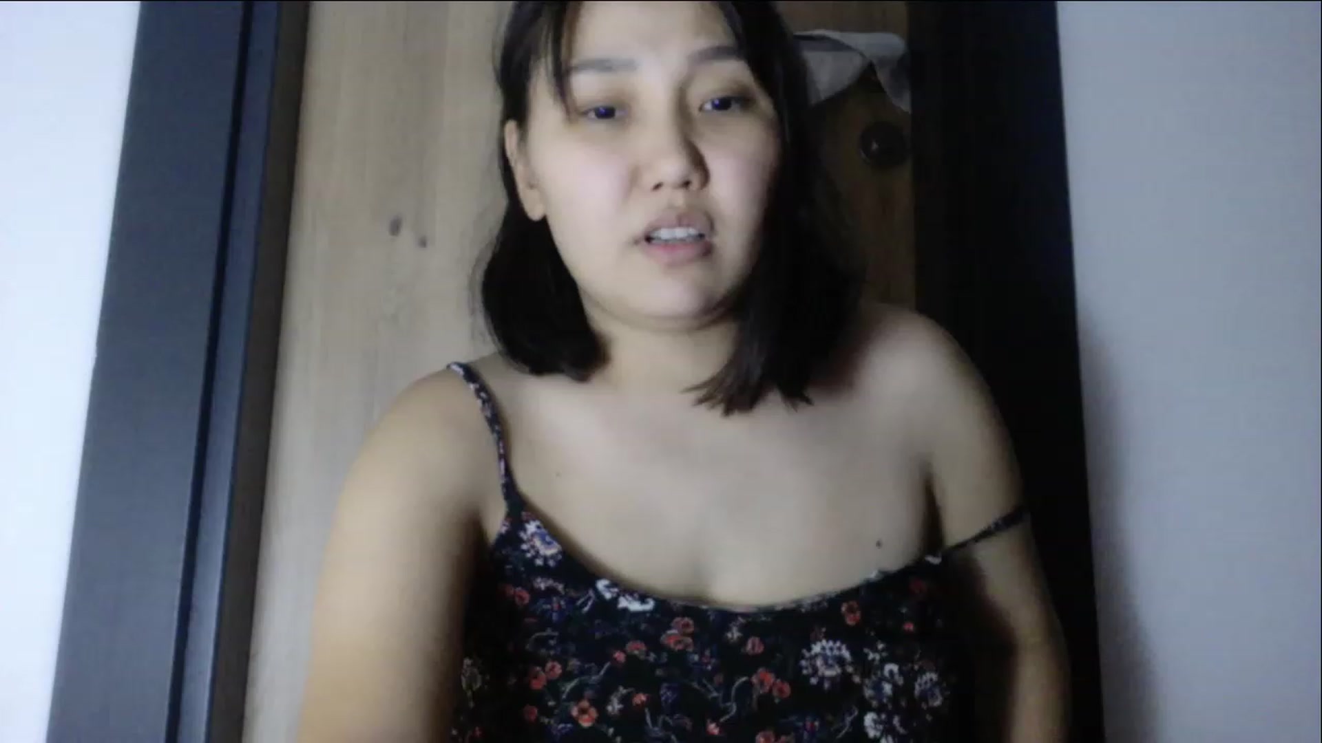 Gallery image thumbnail from AsianAkame's myfreecams stream on, 12/12/2022, 24:51 image 10 of 20