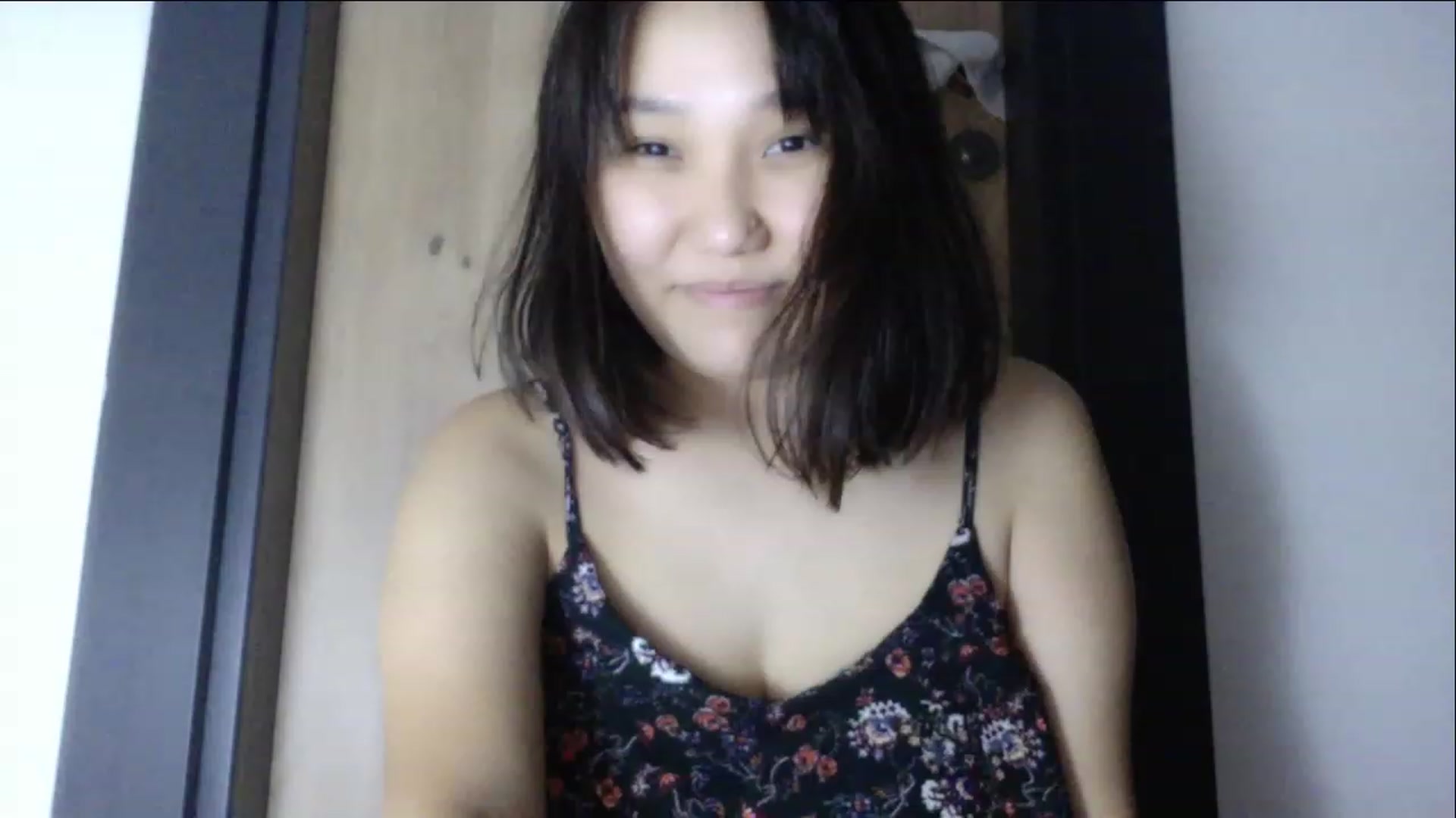 Gallery image thumbnail from AsianAkame's myfreecams stream on, 12/12/2022, 24:51 image 14 of 20