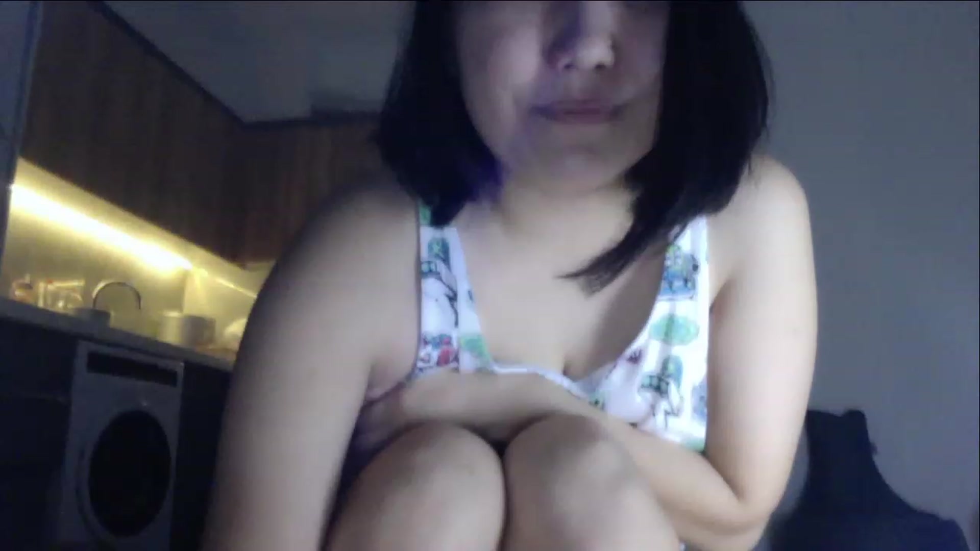 Gallery image thumbnail from AsianAkame's myfreecams stream on, 12/15/2022, 23:43 image 19 of 20