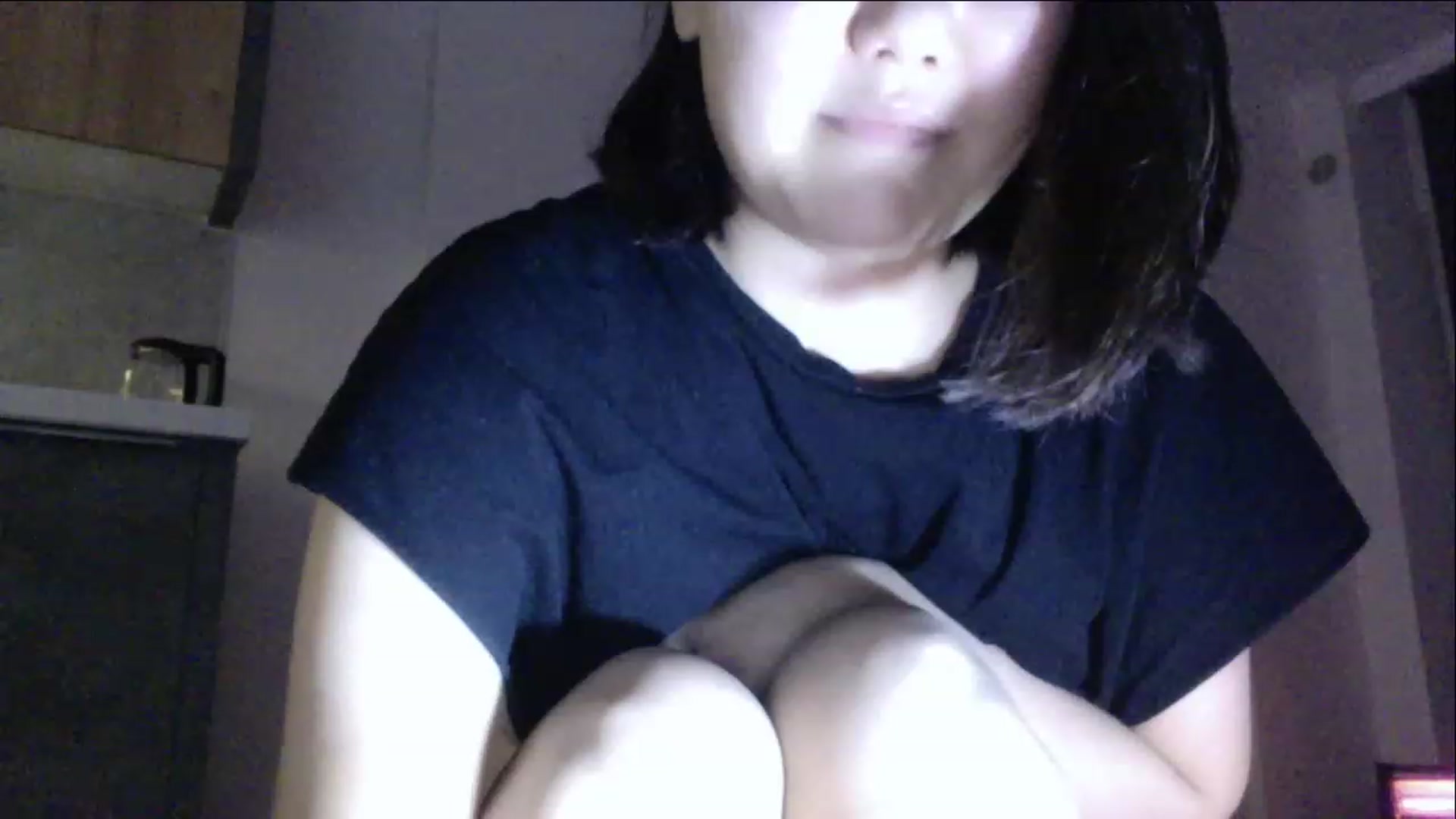 Gallery image thumbnail from AsianAkame's myfreecams stream on, 12/16/2022, 23:52 image 8 of 20
