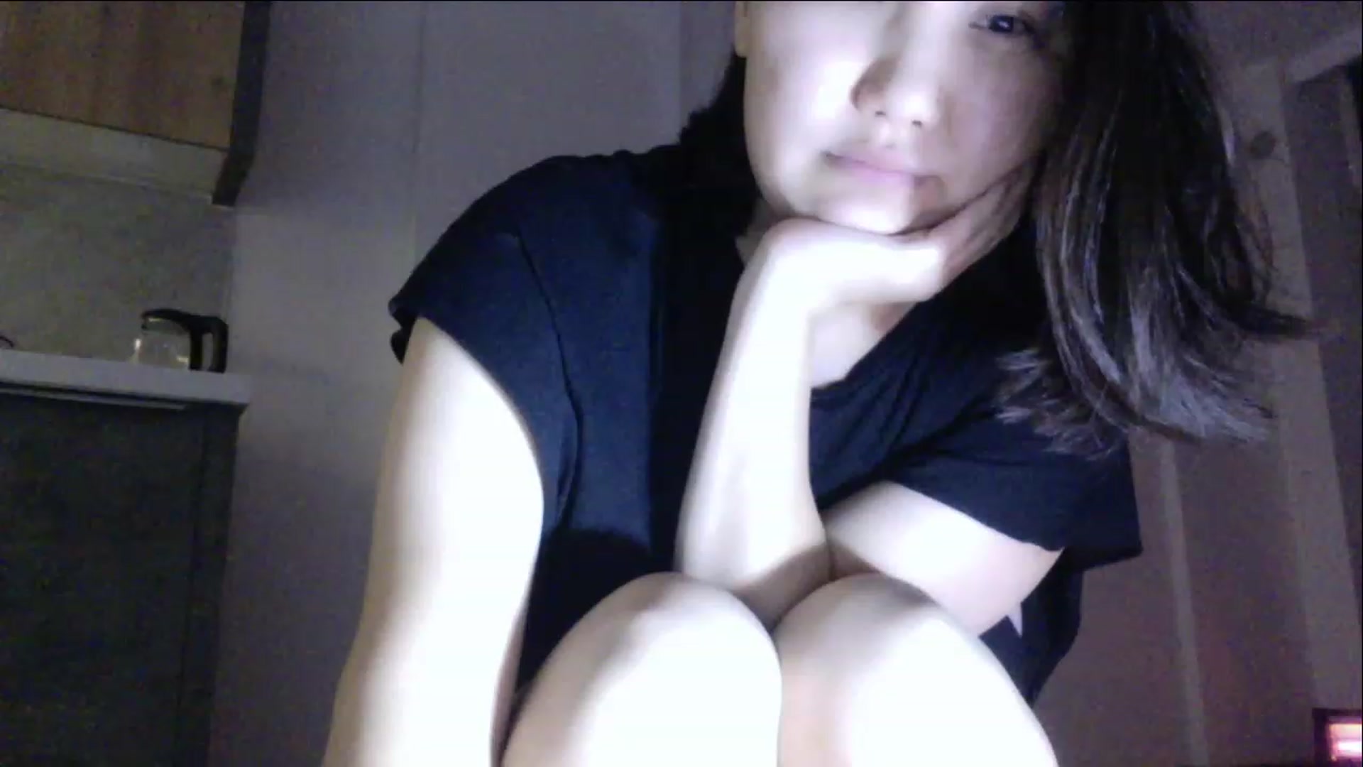 Gallery image thumbnail from AsianAkame's myfreecams stream on, 12/16/2022, 23:52 image 5 of 20