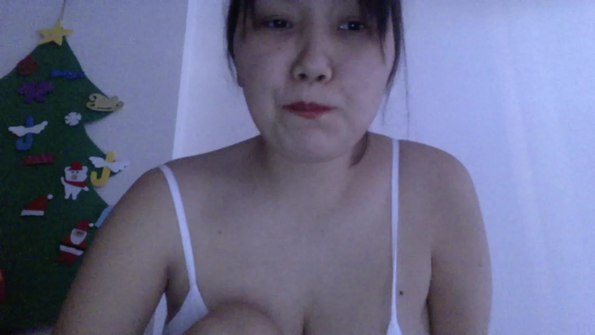 Gallery image thumbnail from AsianAkame's myfreecams stream on, 01/02/2023, 13:39 image 13 of 20