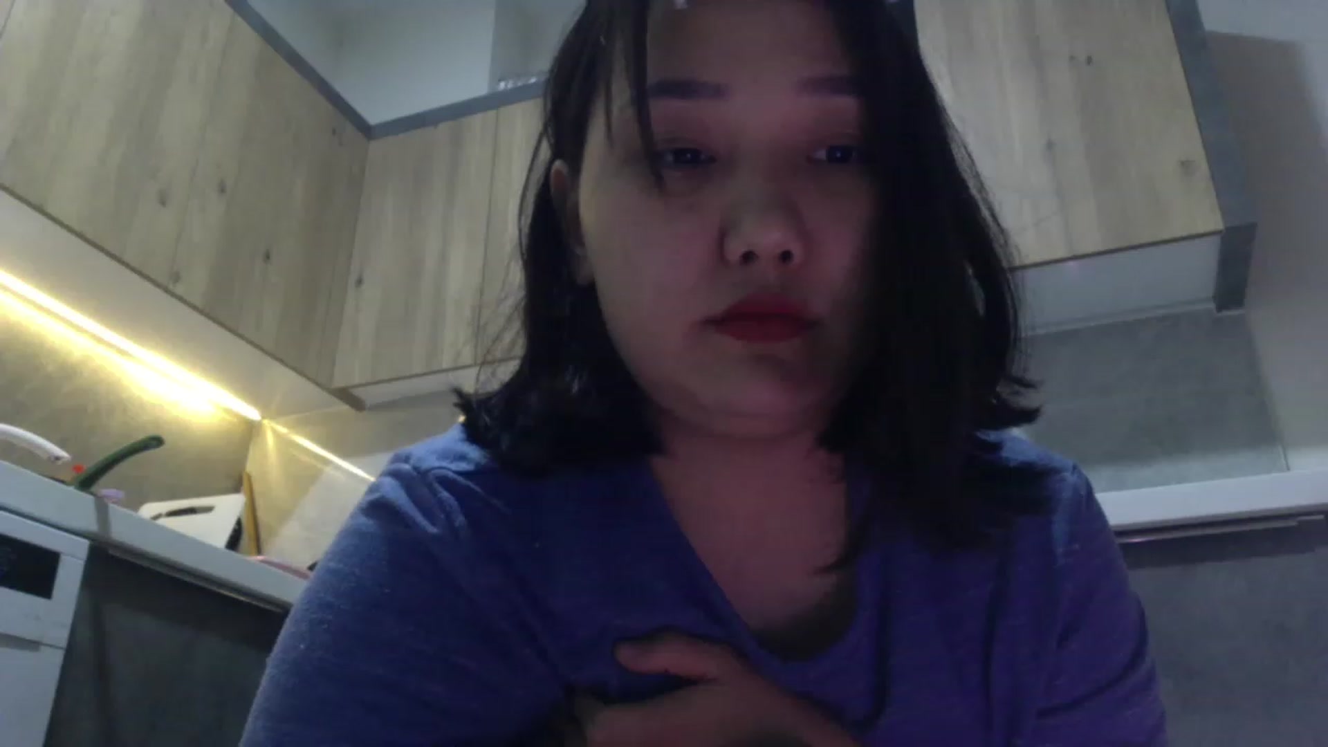 Gallery image thumbnail from AsianAkame's myfreecams stream on, 01/15/2023, 22:32 image 15 of 20