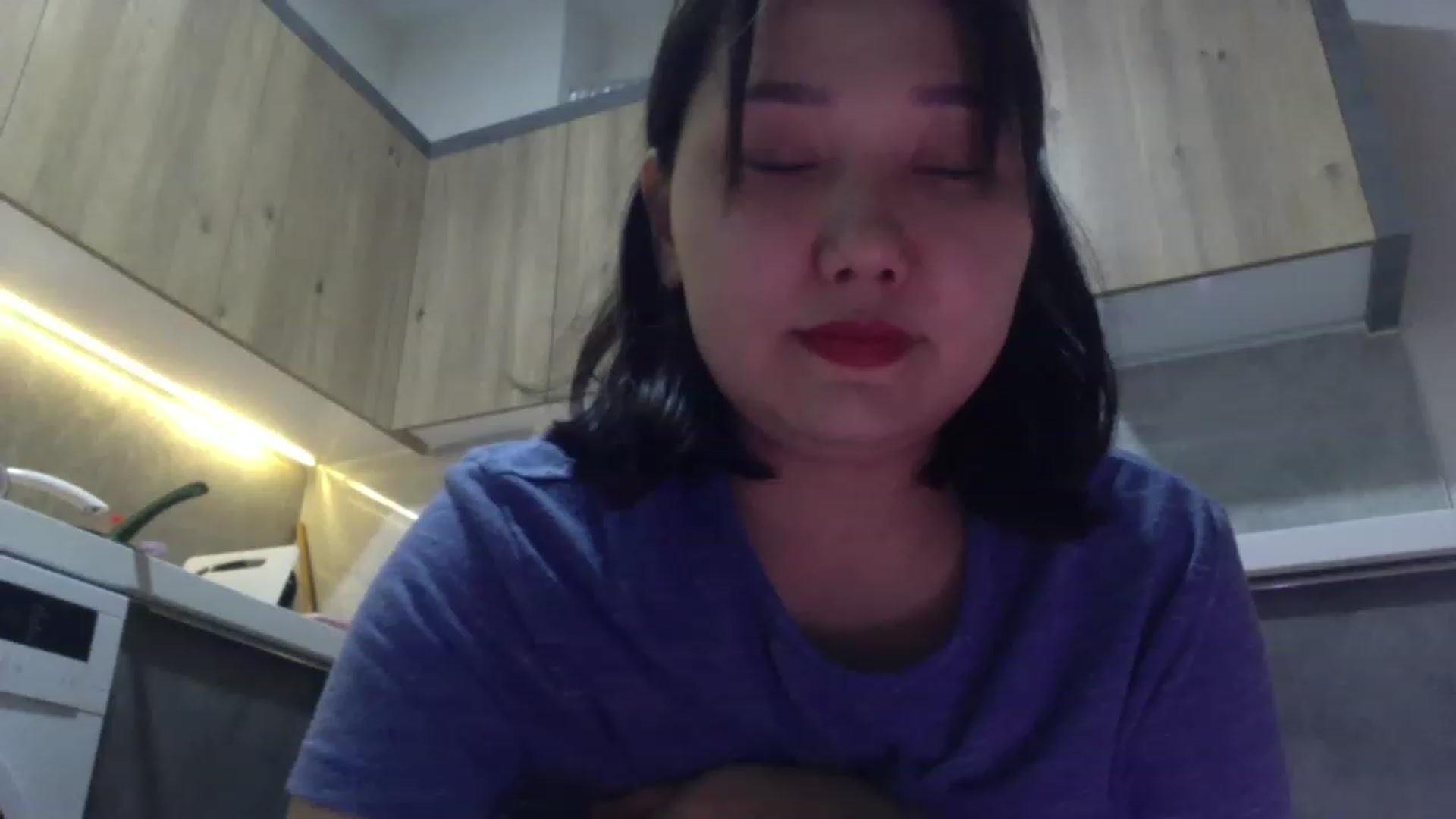 Gallery image thumbnail from AsianAkame's myfreecams stream on, 01/15/2023, 22:32 image 1 of 20