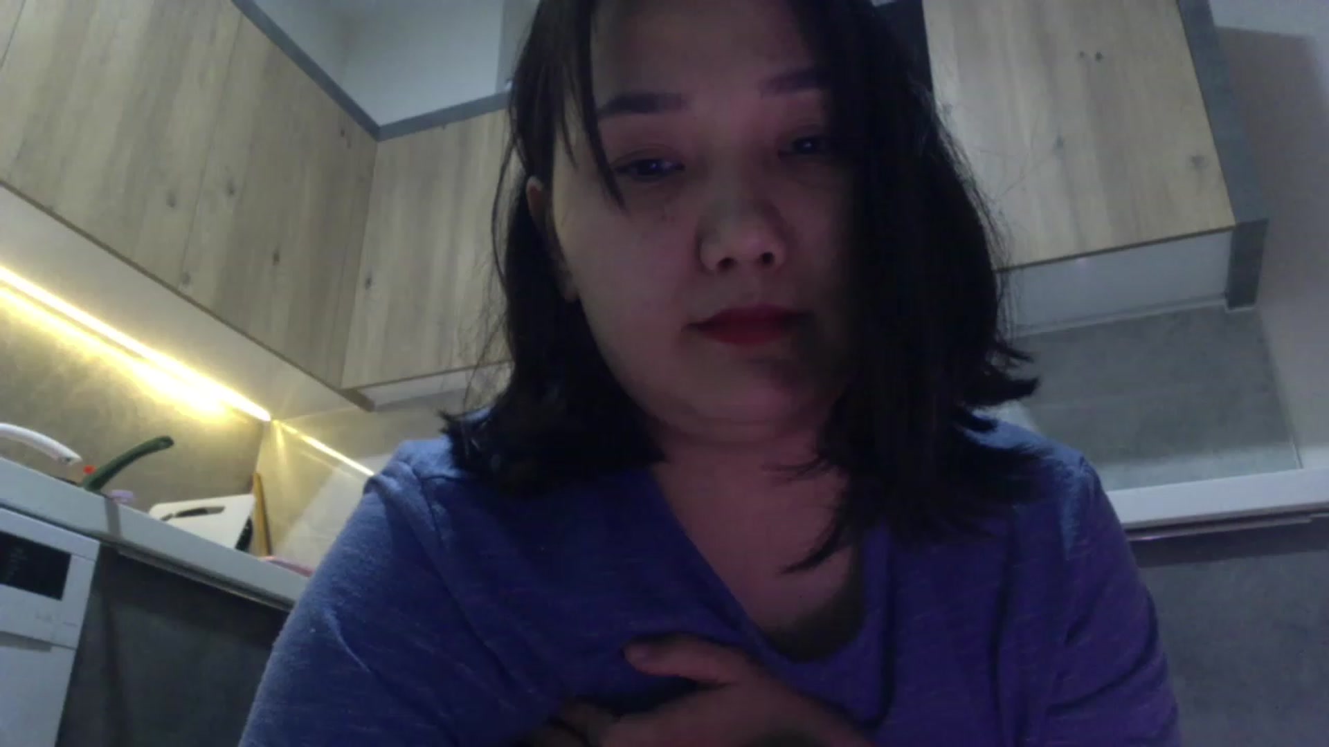 Gallery image thumbnail from AsianAkame's myfreecams stream on, 01/15/2023, 22:32 image 11 of 20
