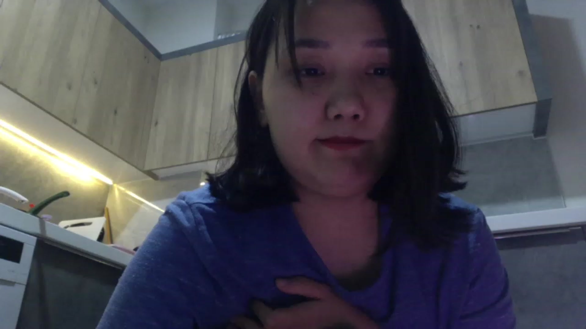 Gallery image thumbnail from AsianAkame's myfreecams stream on, 01/15/2023, 22:32 image 16 of 20