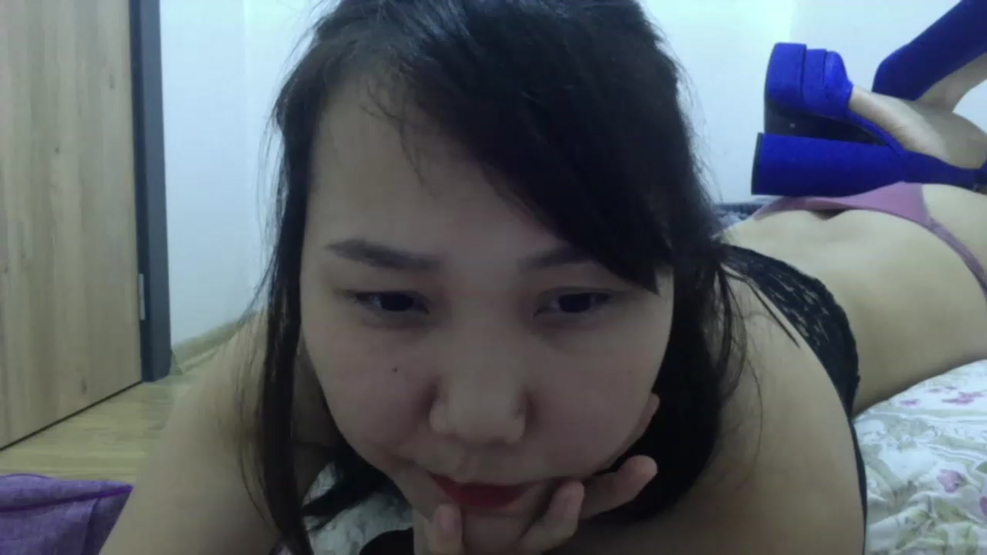 Gallery image thumbnail from AsianAkame's myfreecams stream on, 01/21/2023, 16:00 image 15 of 20