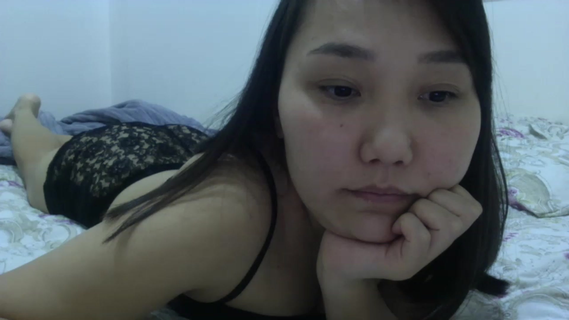 Gallery image thumbnail from AsianAkame's myfreecams stream on, 01/27/2023, 16:38 image 17 of 20