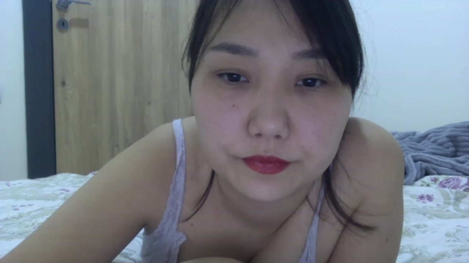 Gallery image thumbnail from AsianAkame's myfreecams stream on, 01/30/2023, 14:15 image 3 of 20