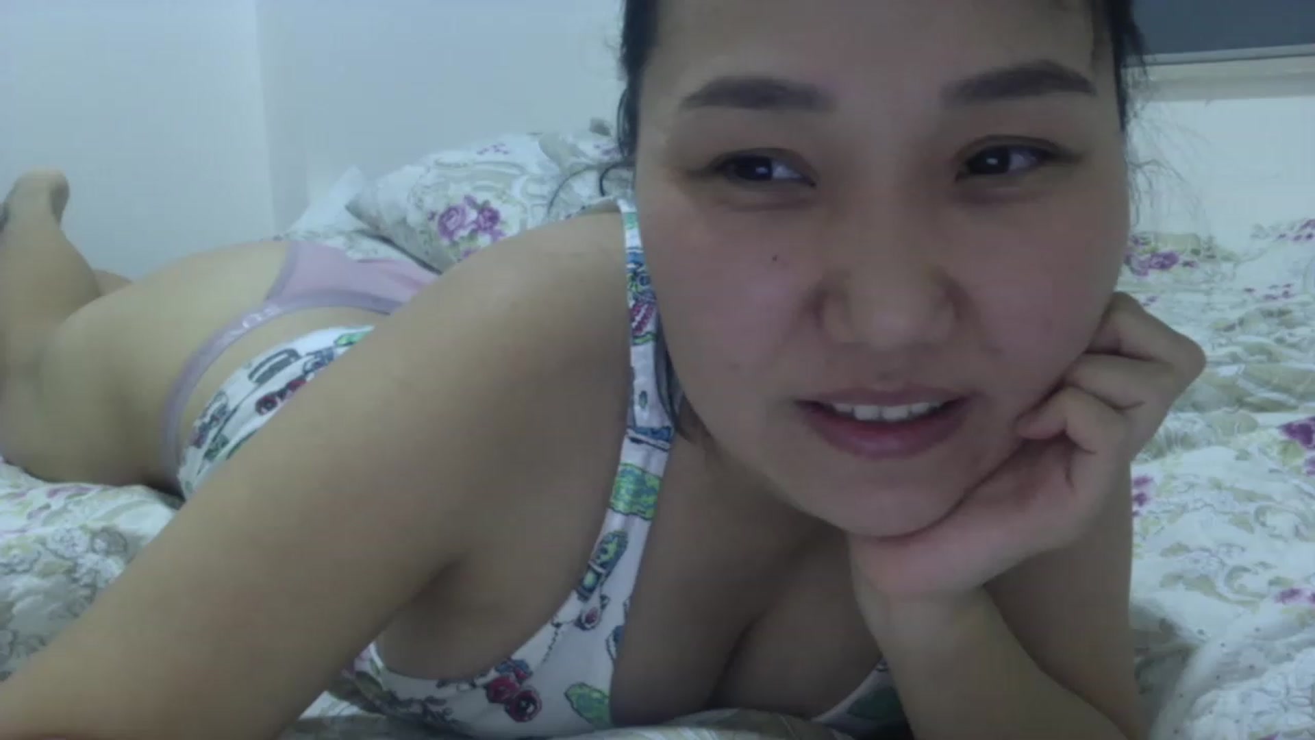Gallery image thumbnail from AsianAkame's myfreecams stream on, 02/01/2023, 17:25 image 12 of 20
