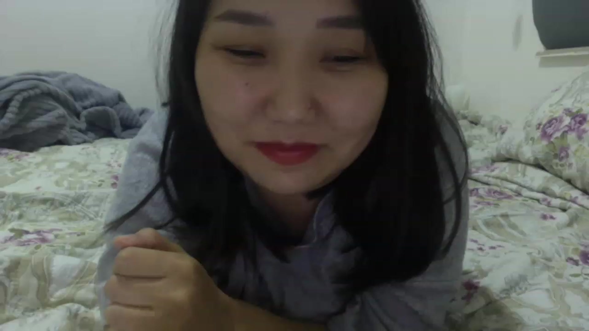 Gallery image thumbnail from AsianAkame's myfreecams stream on, 02/02/2023, 16:00 image 10 of 20