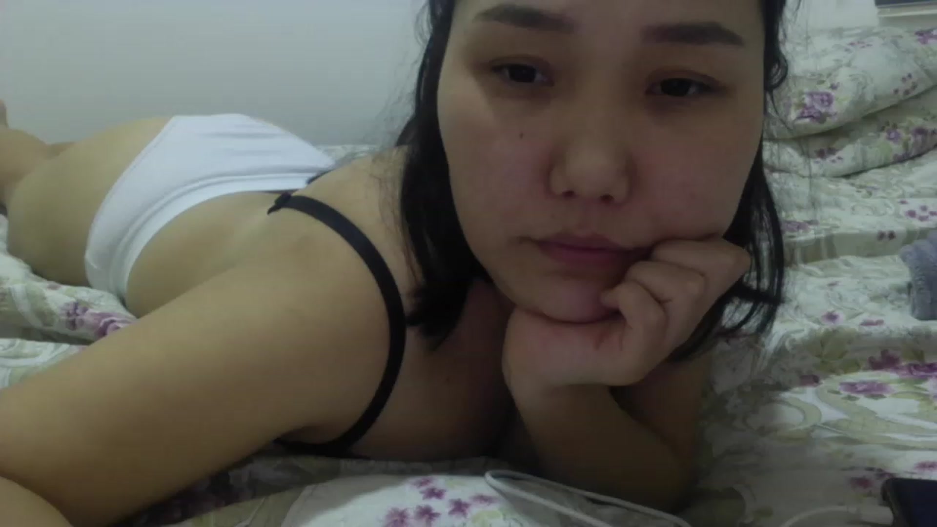Gallery image thumbnail from AsianAkame's myfreecams stream on, 02/04/2023, 14:52 image 9 of 20