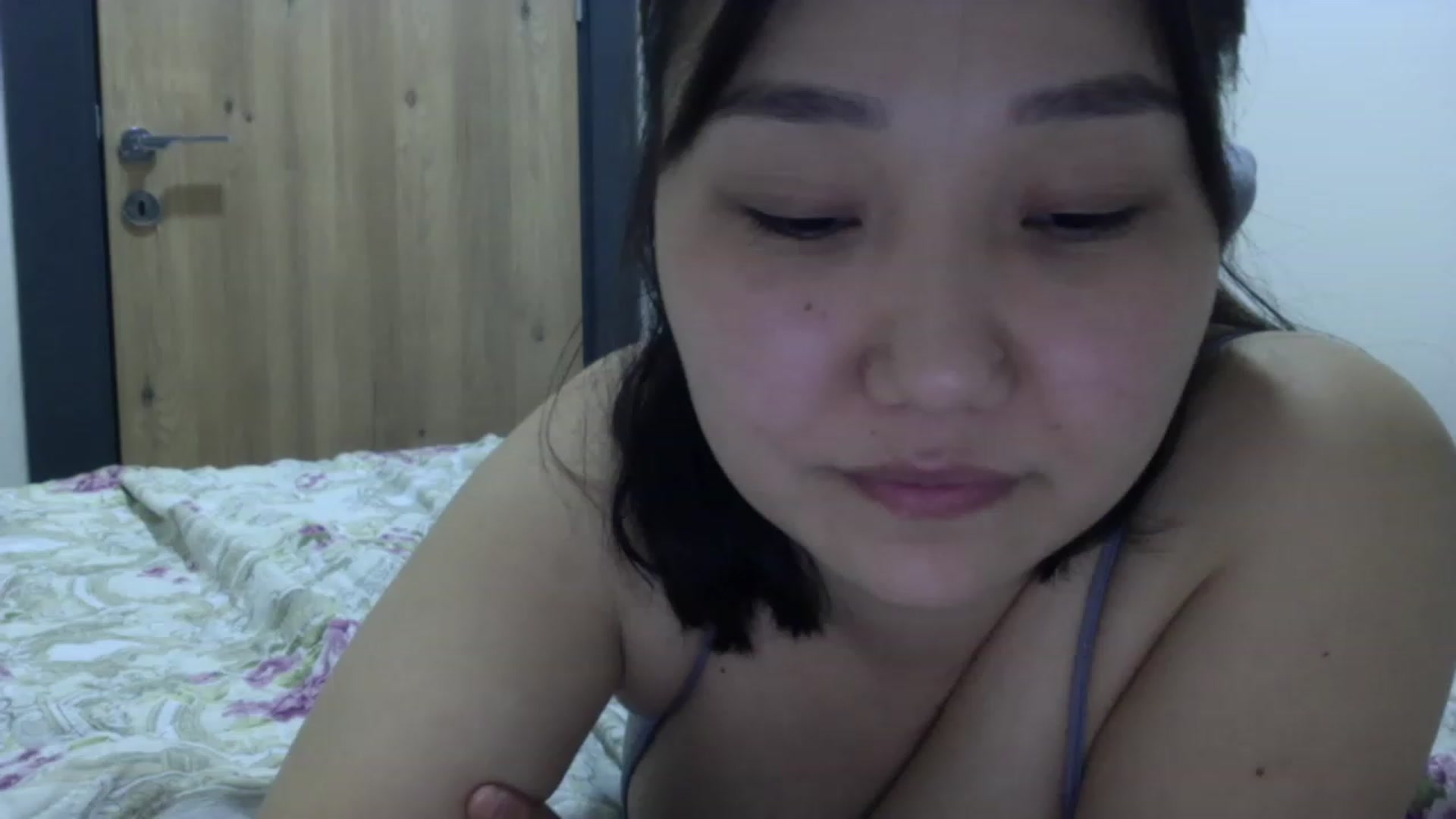 Gallery image thumbnail from AsianAkame's myfreecams stream on, 02/19/2023, 18:26 image 1 of 20