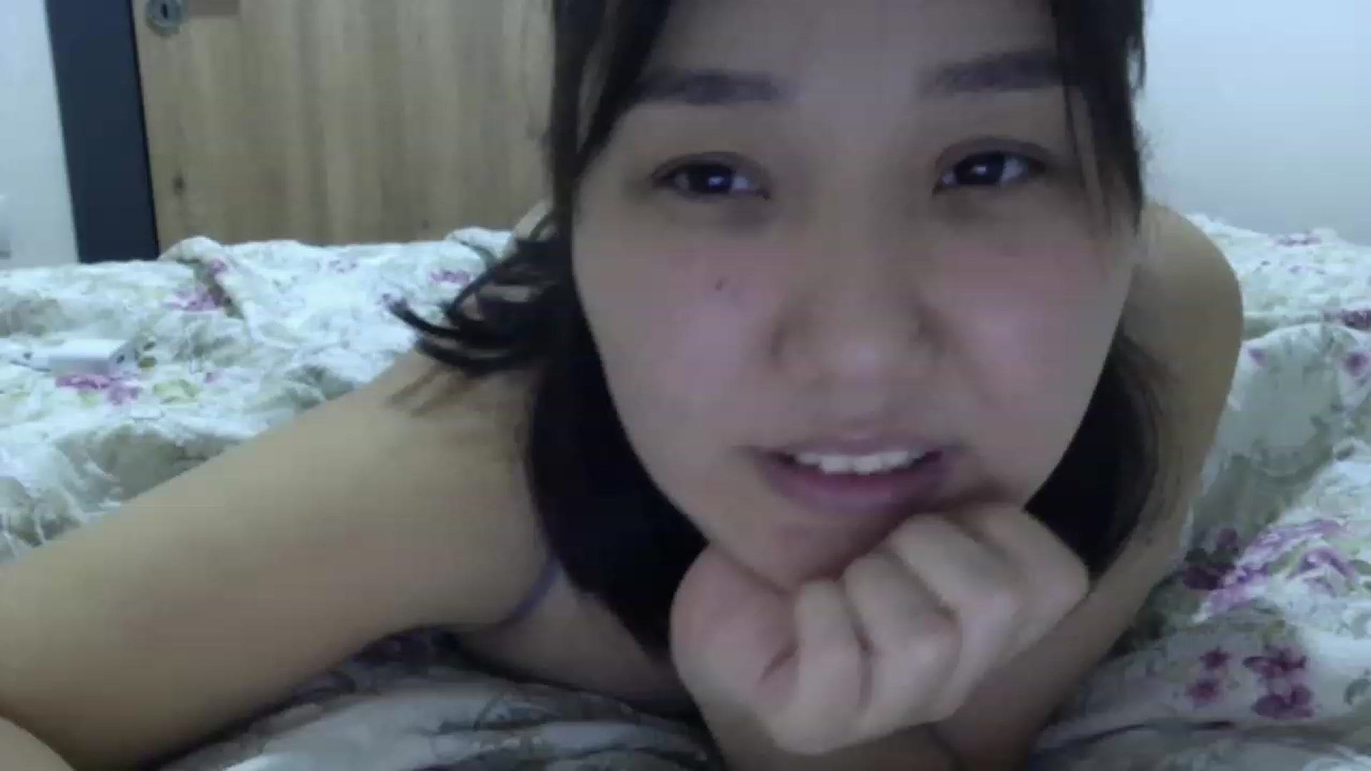 Gallery image thumbnail from AsianAkame's myfreecams stream on, 02/19/2023, 19:35 image 20 of 20