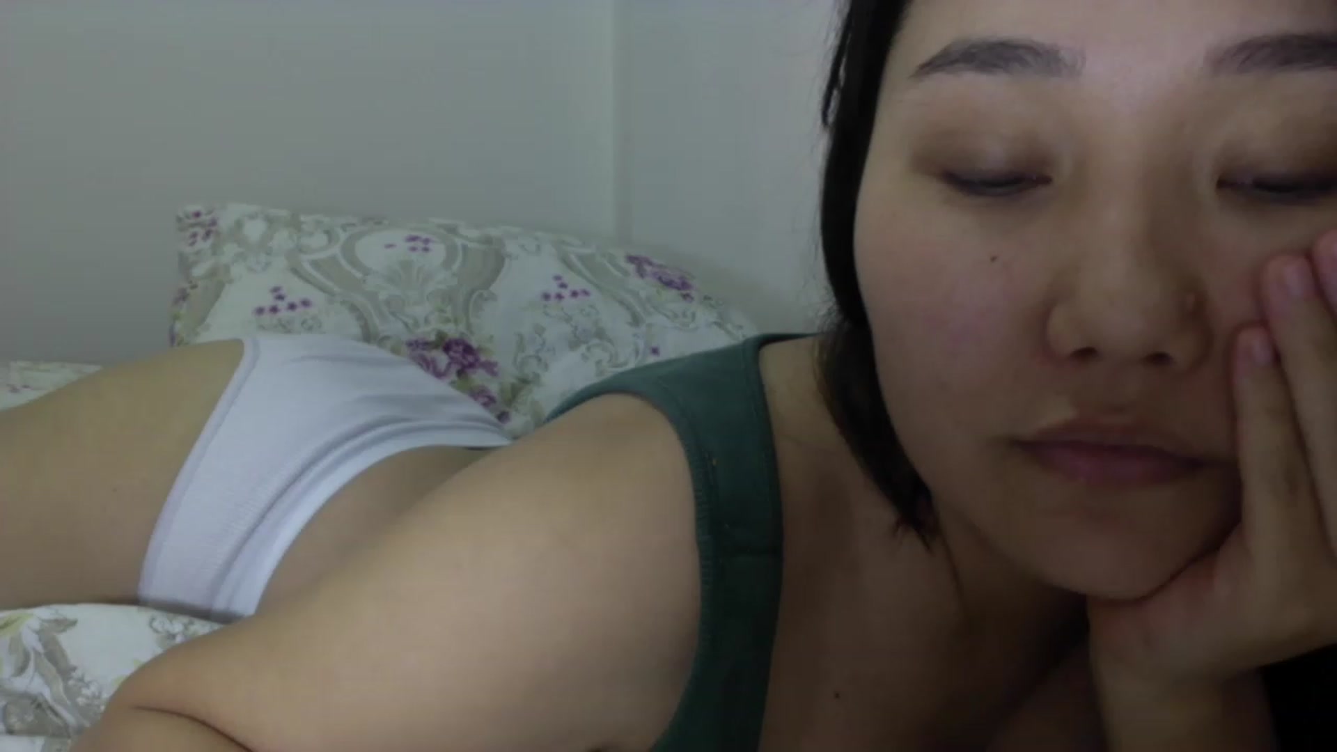 Gallery image thumbnail from AsianAkame's myfreecams stream on, 03/05/2023, 14:26 image 12 of 20