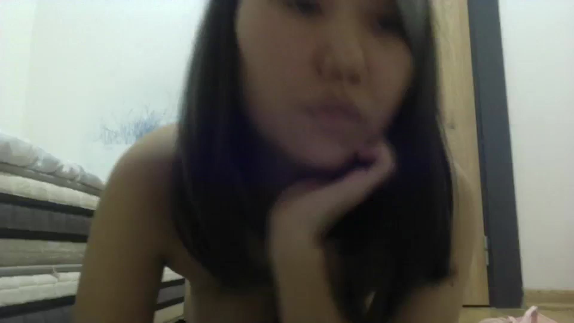 Gallery image thumbnail from AsianAkame's myfreecams stream on, 12/26/2023, 20:43 image 6 of 20