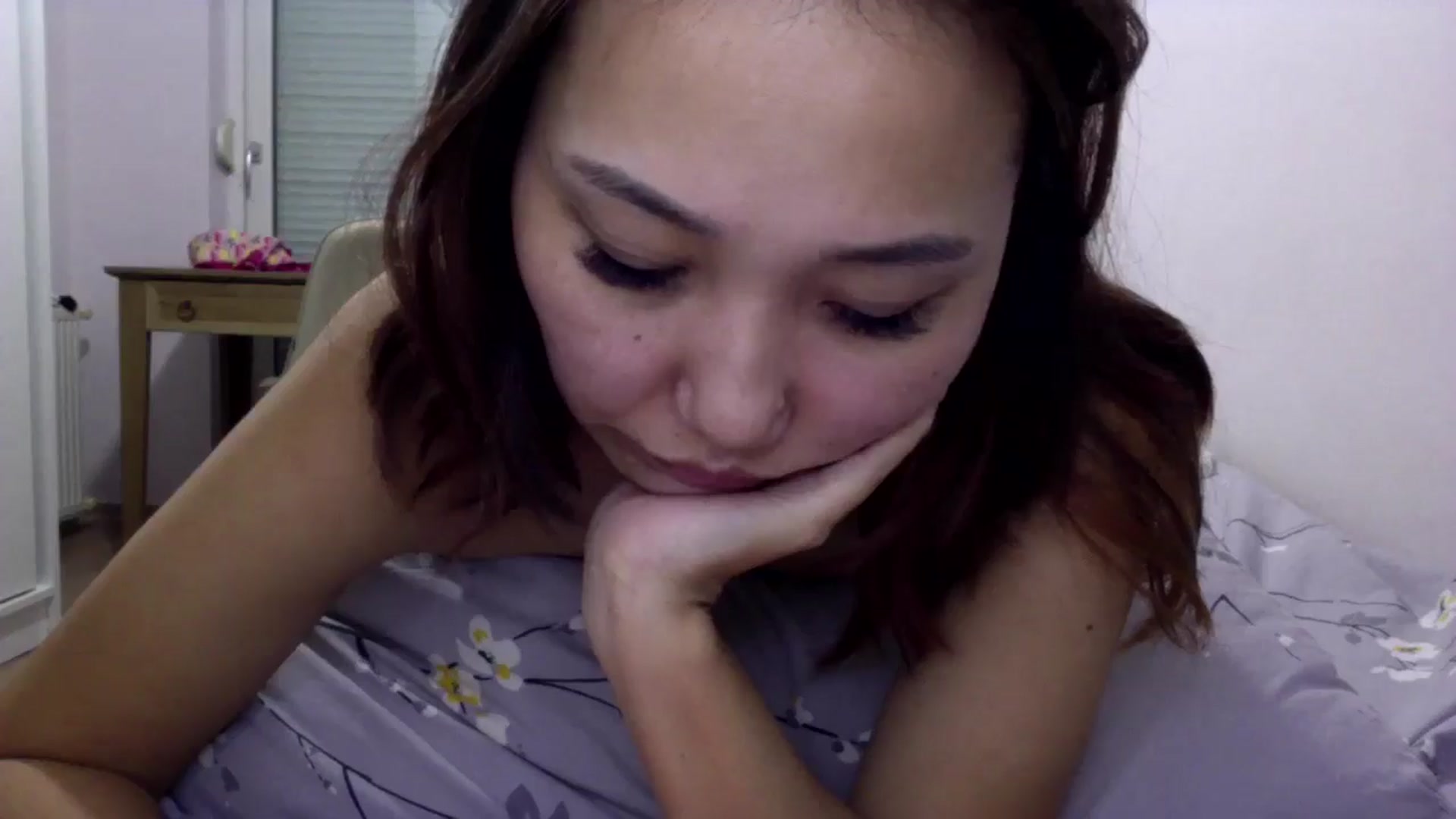 Gallery image thumbnail from AsianAkame's myfreecams stream on, 12/23/2024, 15:11 image 5 of 20