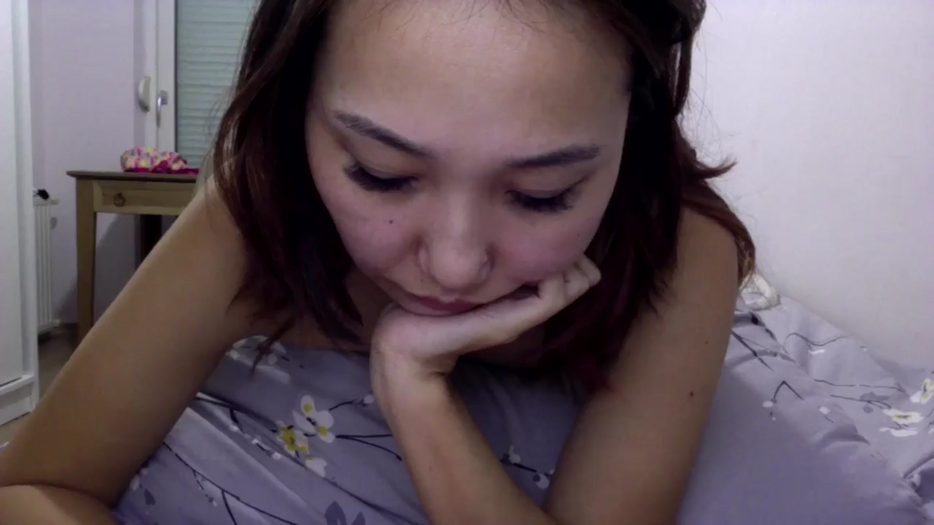 Gallery image thumbnail from AsianAkame's myfreecams stream on, 12/23/2024, 15:11 image 4 of 20