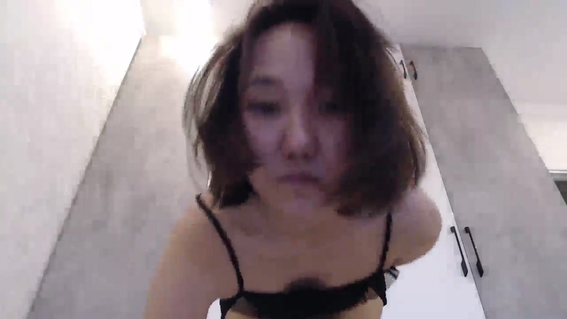 Gallery image thumbnail from AsianAkame's myfreecams stream on, 08/27/2025, 24:29 image 6 of 20