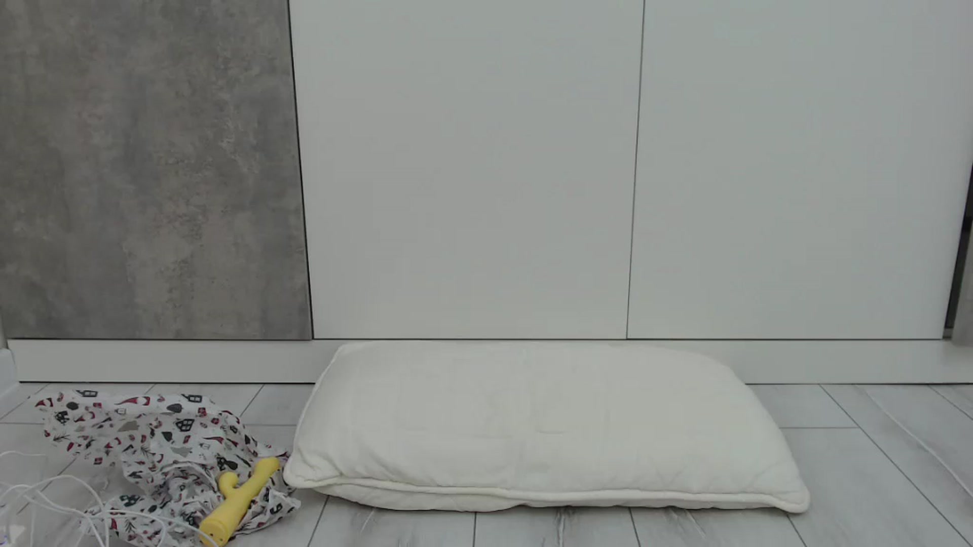 Gallery image thumbnail from AsianAkame's myfreecams stream on, 01/28/2026, 17:48 image 2 of 20