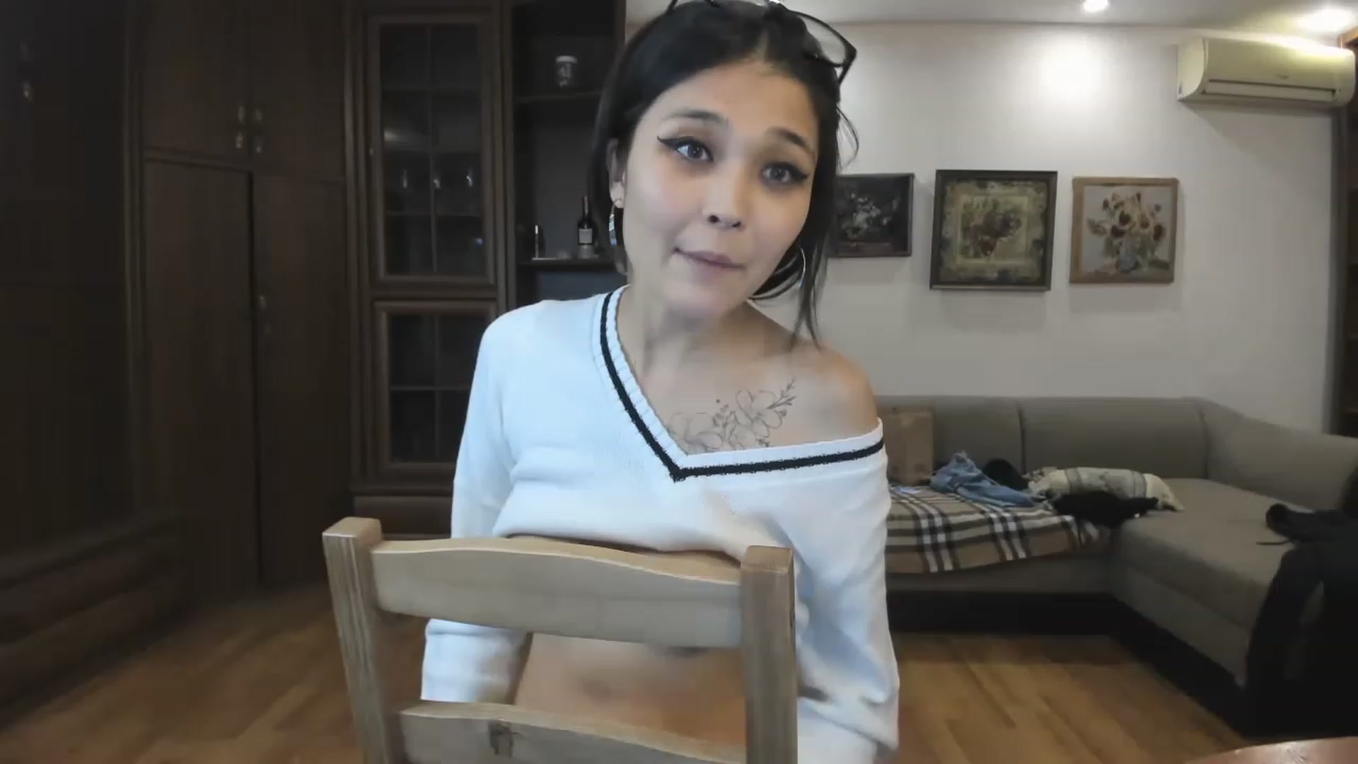 Gallery image thumbnail from AsianAngel1's myfreecams stream on, 11/14/2022, 17:25 image 10 of 20