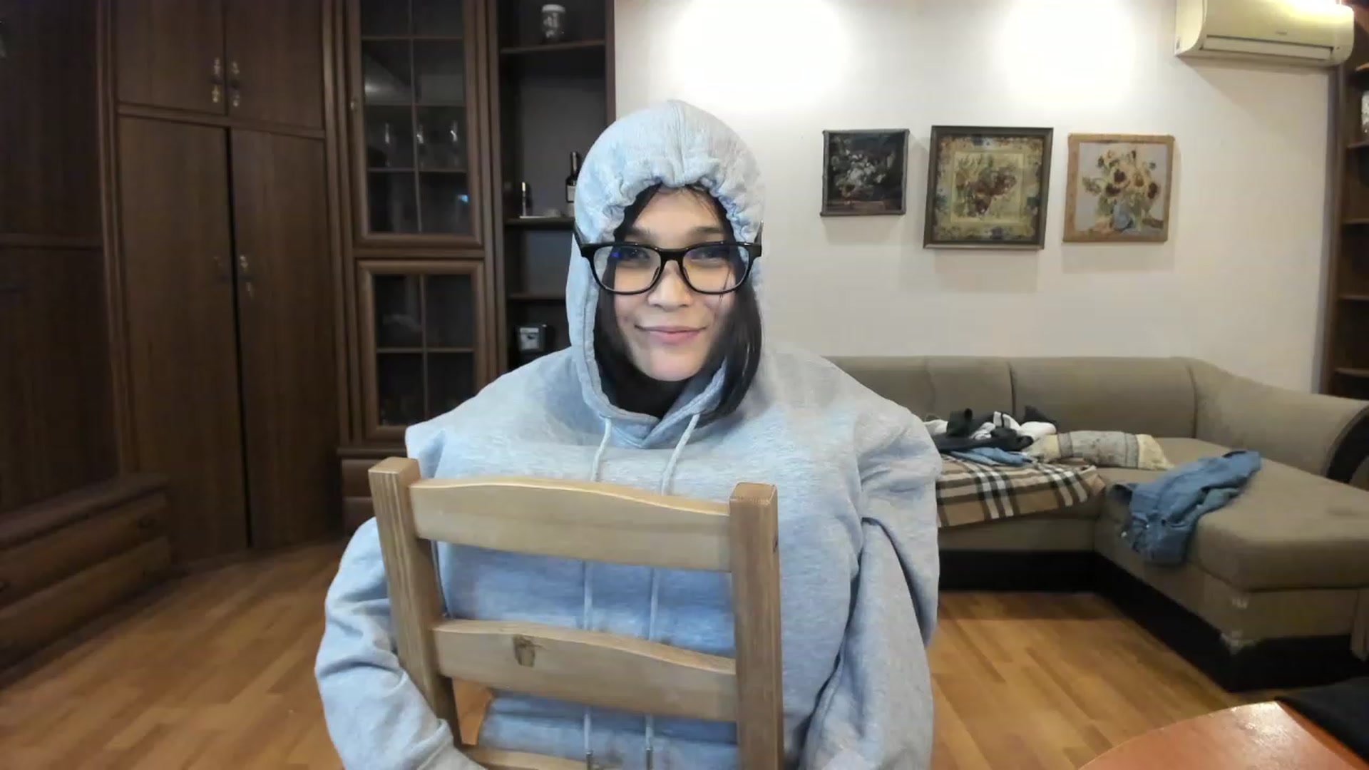 Gallery image thumbnail from AsianAngel1's myfreecams stream on, 11/16/2022, 20:50 image 13 of 20