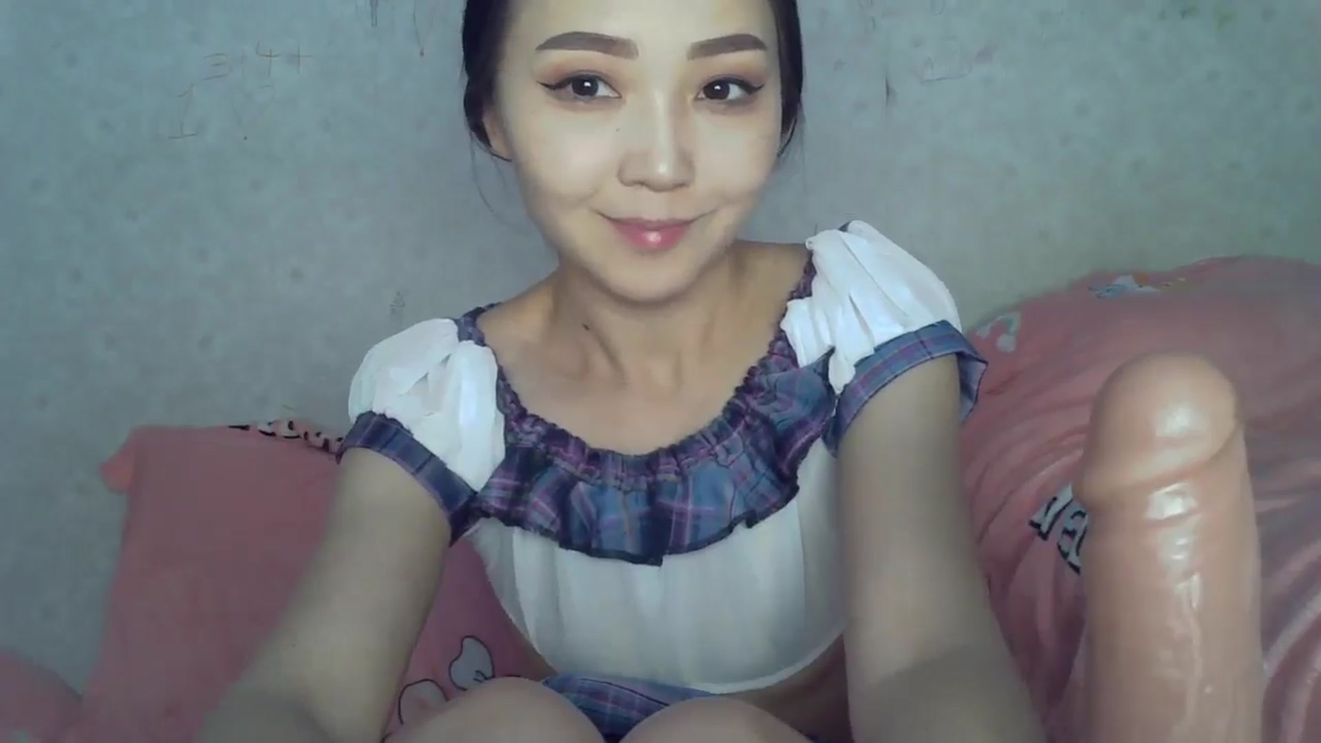 Gallery image thumbnail from AsianCuteANi's myfreecams stream on, 04/05/2025, 18:34 image 10 of 20