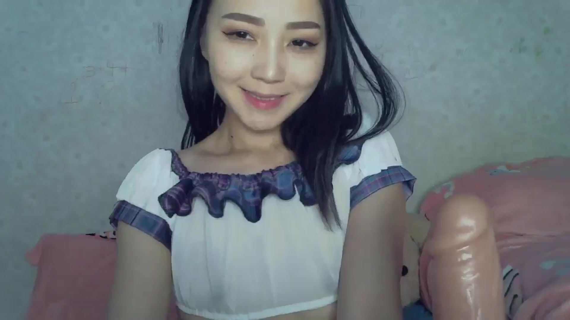 Gallery image thumbnail from AsianCuteANi's myfreecams stream on, 04/05/2025, 18:34 image 6 of 20