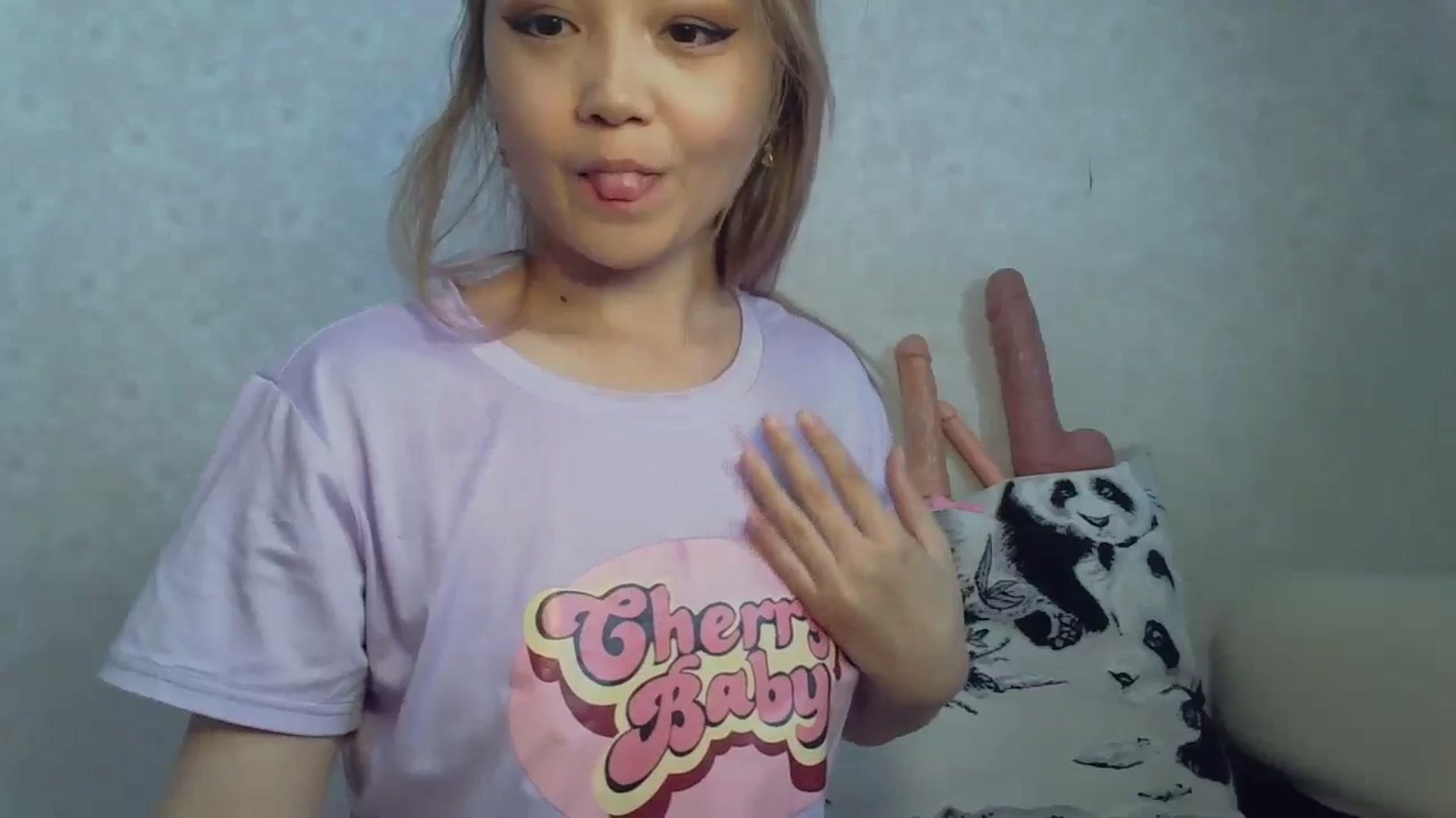 Gallery image thumbnail from AsianCuteBaby's myfreecams stream on, 05/04/2024, 09:15 image 3 of 20