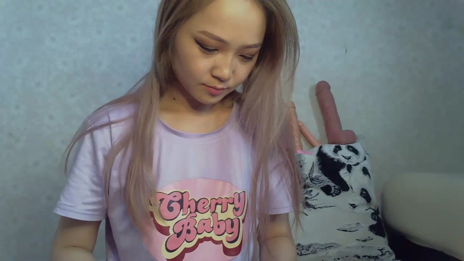 Gallery image thumbnail from AsianCuteBaby's myfreecams stream on, 05/04/2024, 09:34 image 18 of 20