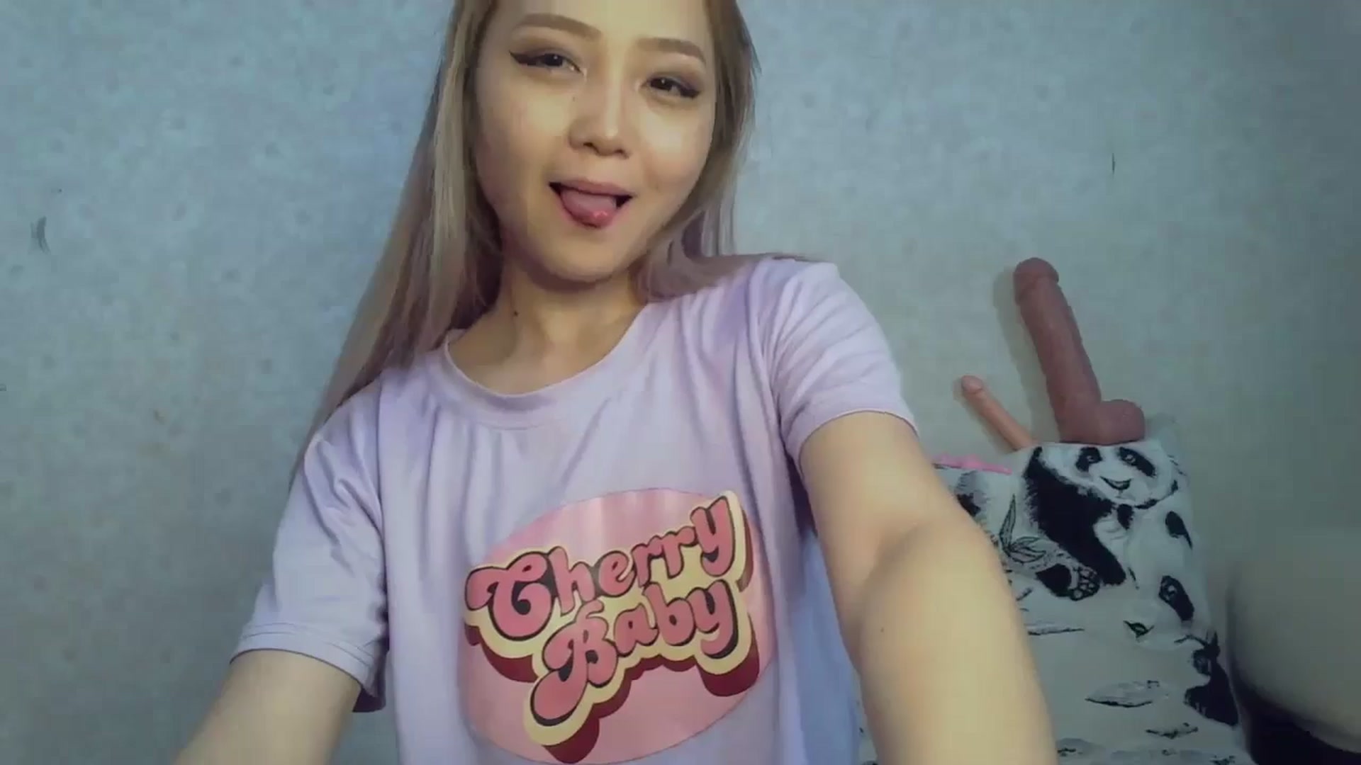 Gallery image thumbnail from AsianCuteBaby's myfreecams stream on, 05/04/2024, 09:49 image 10 of 20