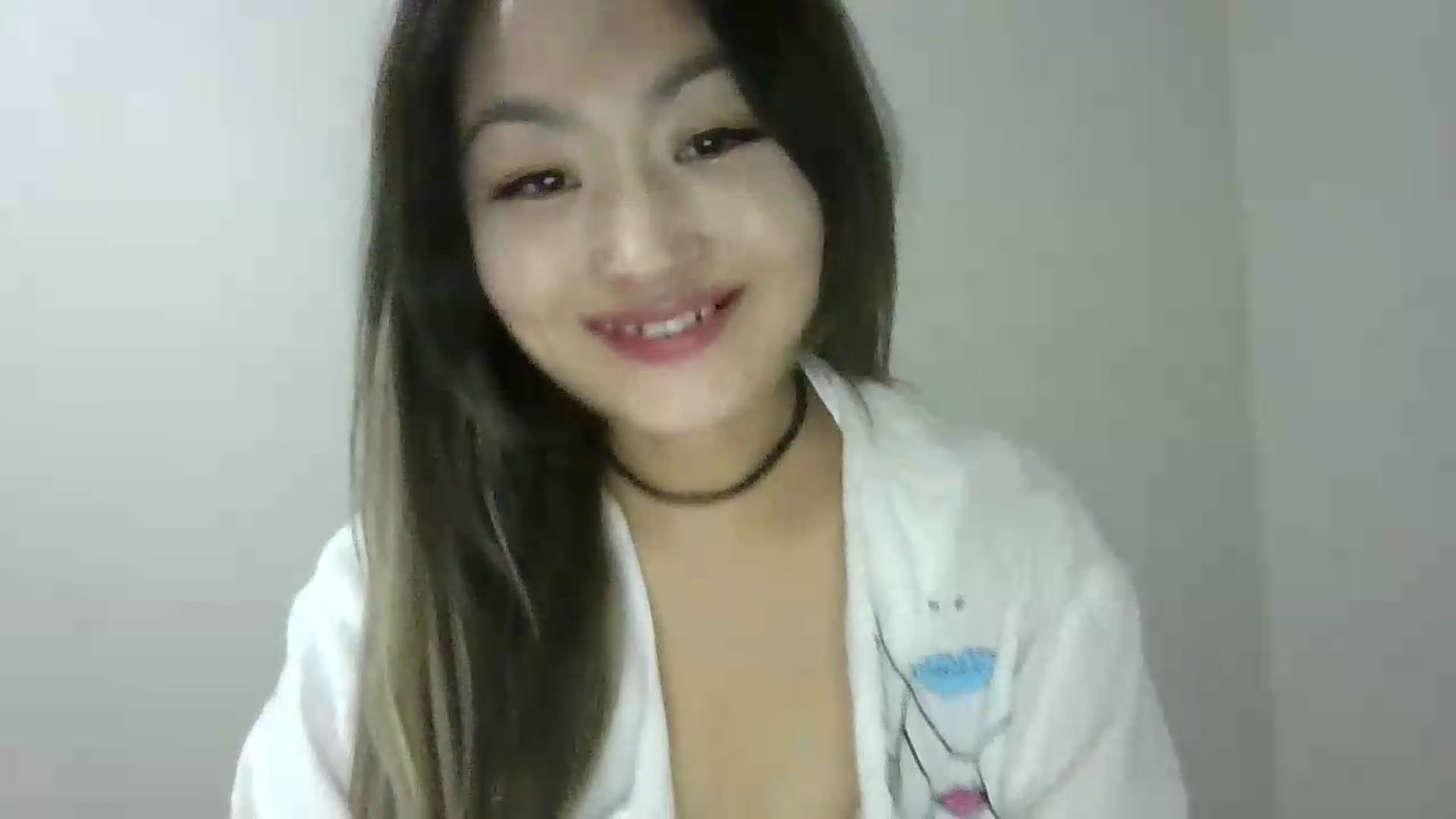 Gallery image thumbnail from AsianDoll2000's myfreecams stream on, 06/22/2026, 16:30 image 19 of 20