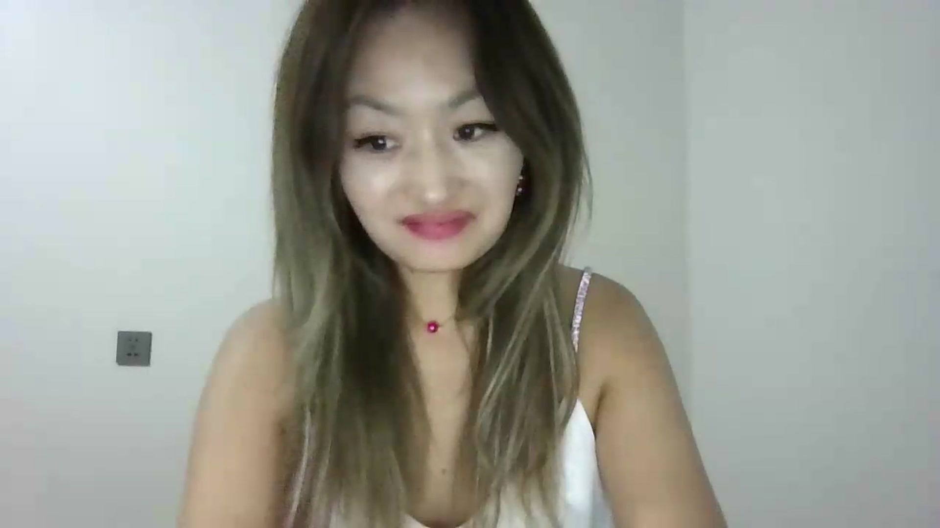Gallery image thumbnail from AsianDoll2000's myfreecams stream on, 08/09/2026, 16:45 image 14 of 20