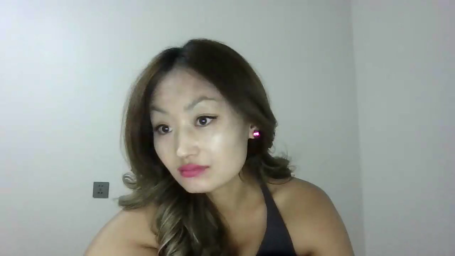 Gallery image thumbnail from AsianDoll2000's myfreecams stream on, 08/17/2026, 16:34 image 17 of 20