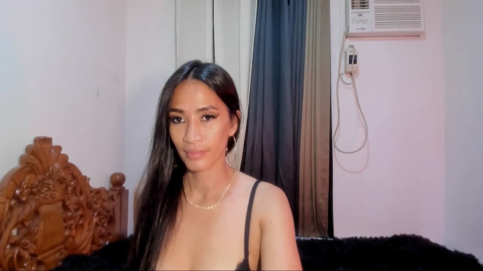 Gallery image thumbnail from AsianGoddesX's myfreecams stream on, 03/29/2025, 10:14 image 18 of 20