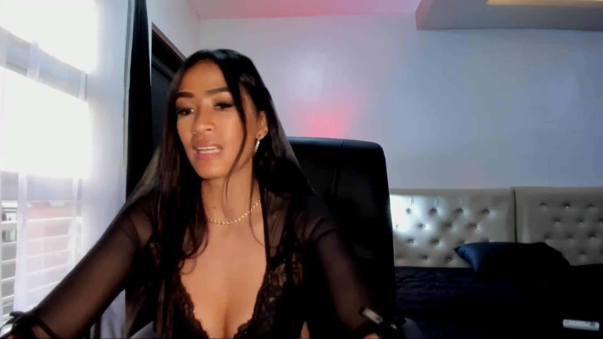 Gallery image thumbnail from AsianGoddesX's myfreecams stream on, 04/12/2025, 09:58 image 8 of 20