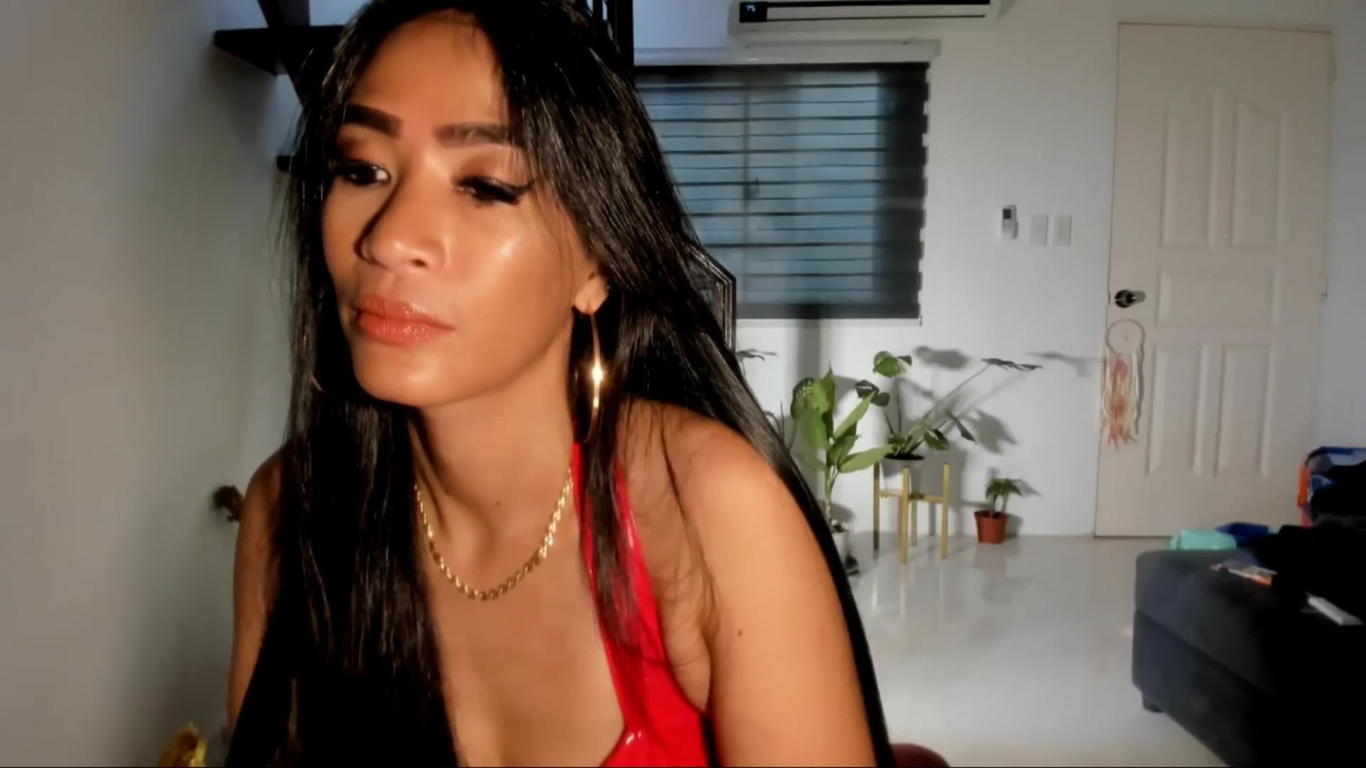Gallery image thumbnail from AsianGoddesX's myfreecams stream on, 04/20/2025, 24:51 image 8 of 20
