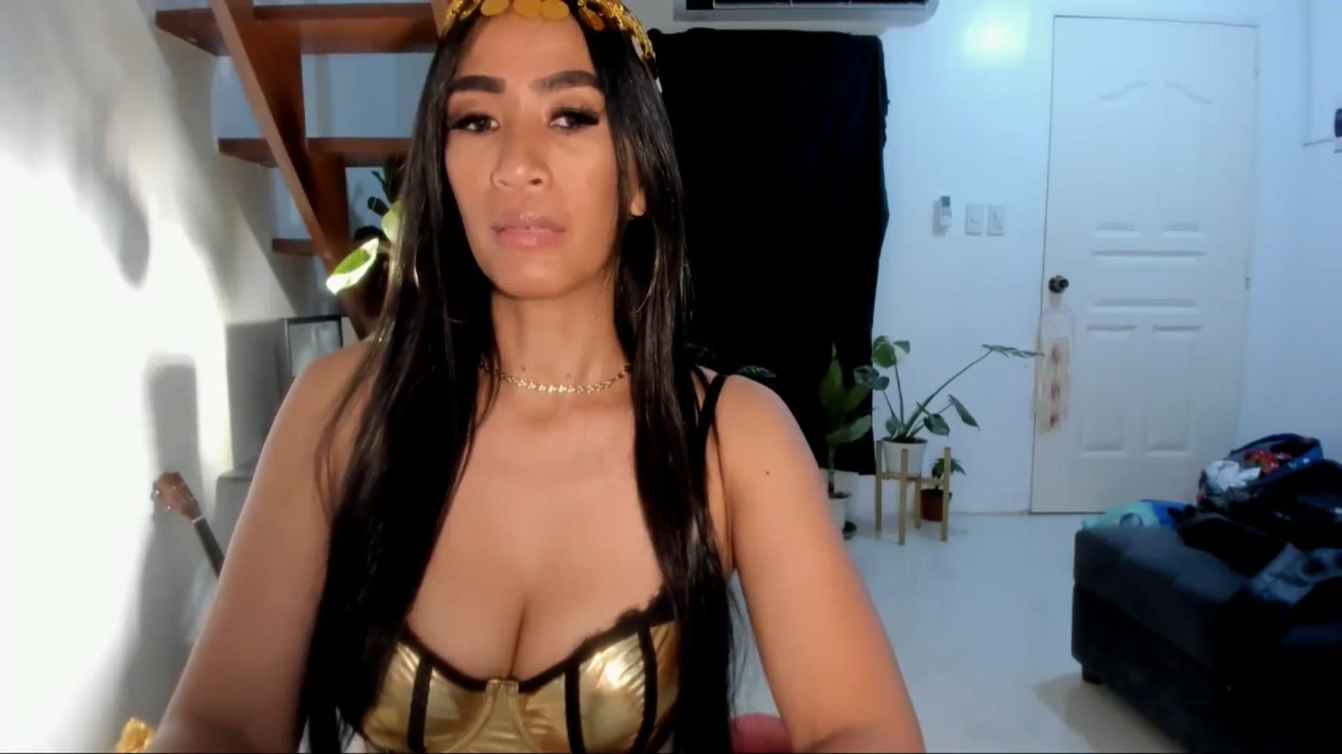 Gallery image thumbnail from AsianGoddesX's myfreecams stream on, 04/20/2025, 11:26 image 12 of 20