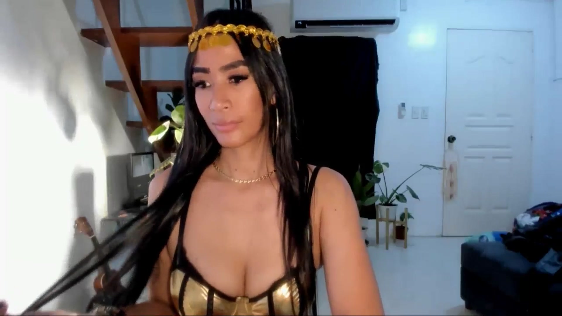 Gallery image thumbnail from AsianGoddesX's myfreecams stream on, 04/20/2025, 11:26 image 13 of 20