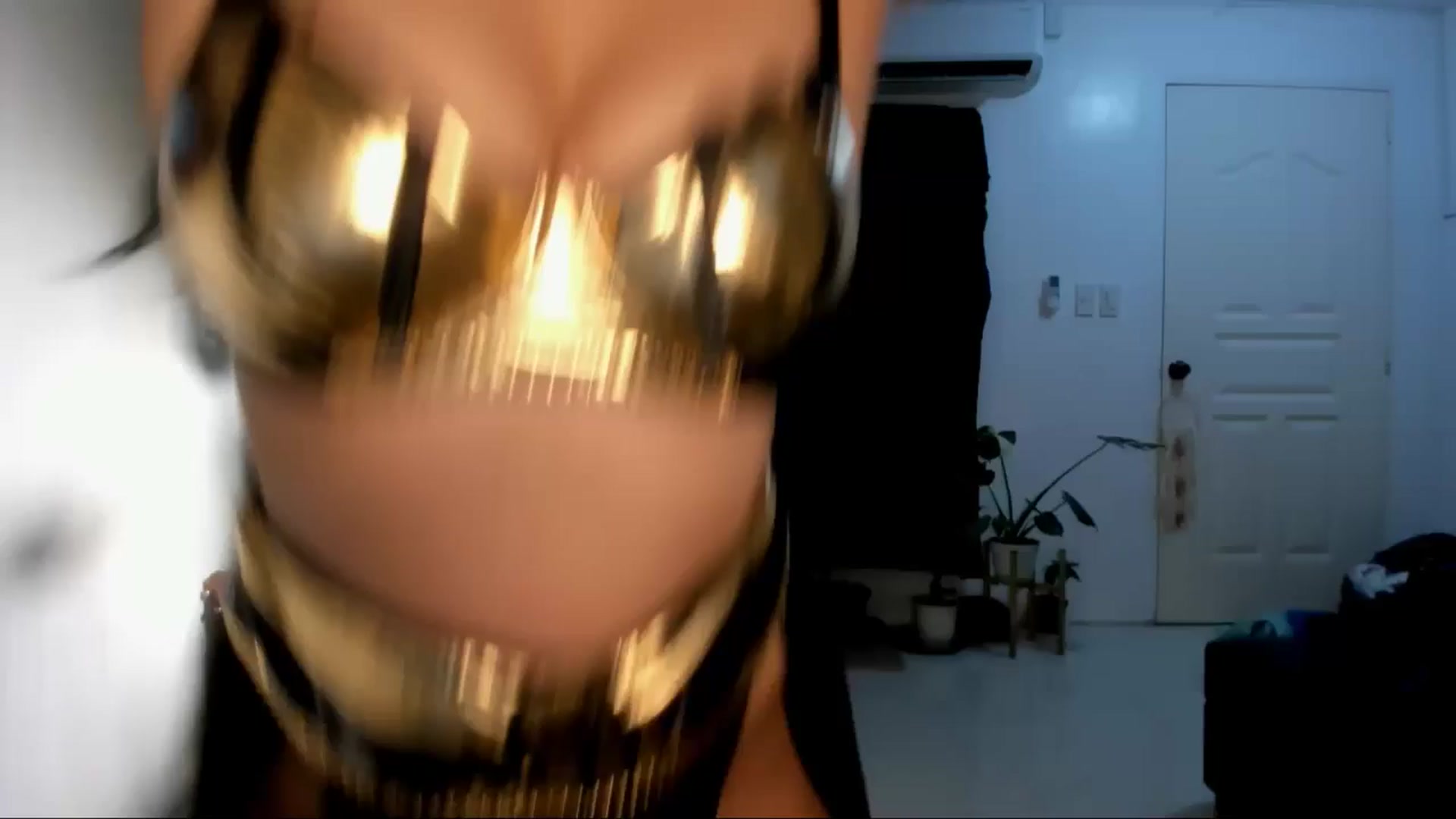 Gallery image thumbnail from AsianGoddesX's myfreecams stream on, 04/20/2025, 12:02 image 7 of 20