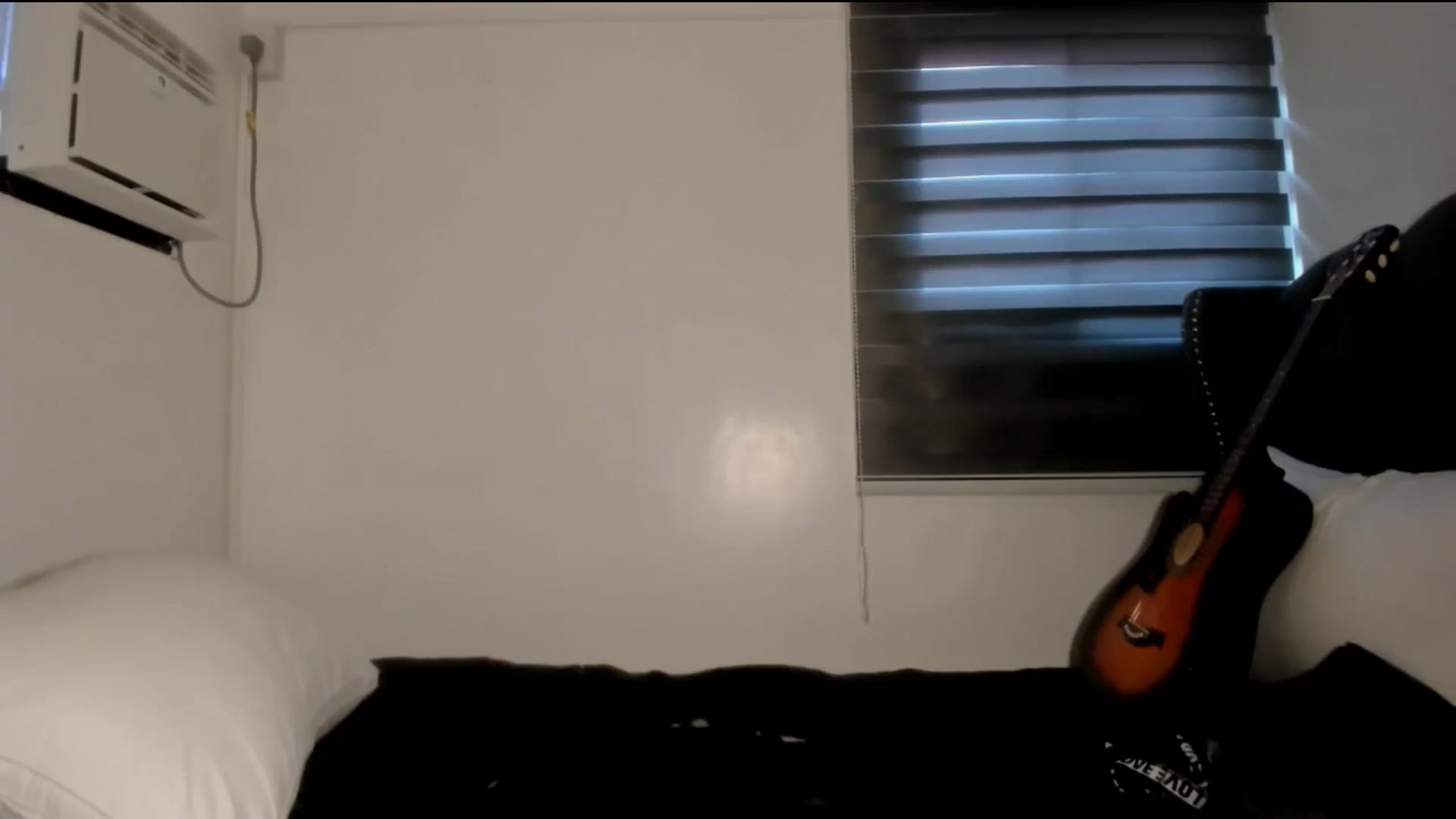Gallery image thumbnail from AsianGoddesX's myfreecams stream on, 04/22/2025, 10:04 image 15 of 20