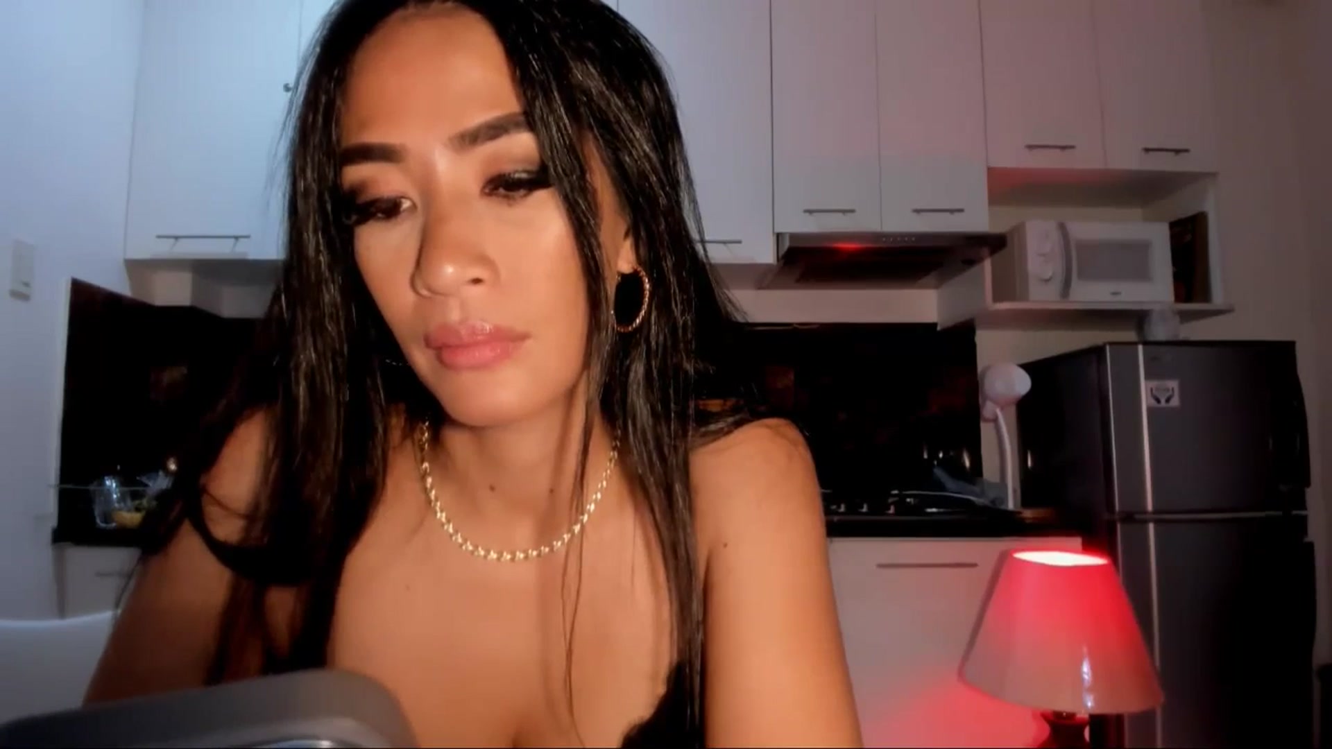 Gallery image thumbnail from AsianGoddesX's myfreecams stream on, 04/28/2025, 24:48 image 6 of 20