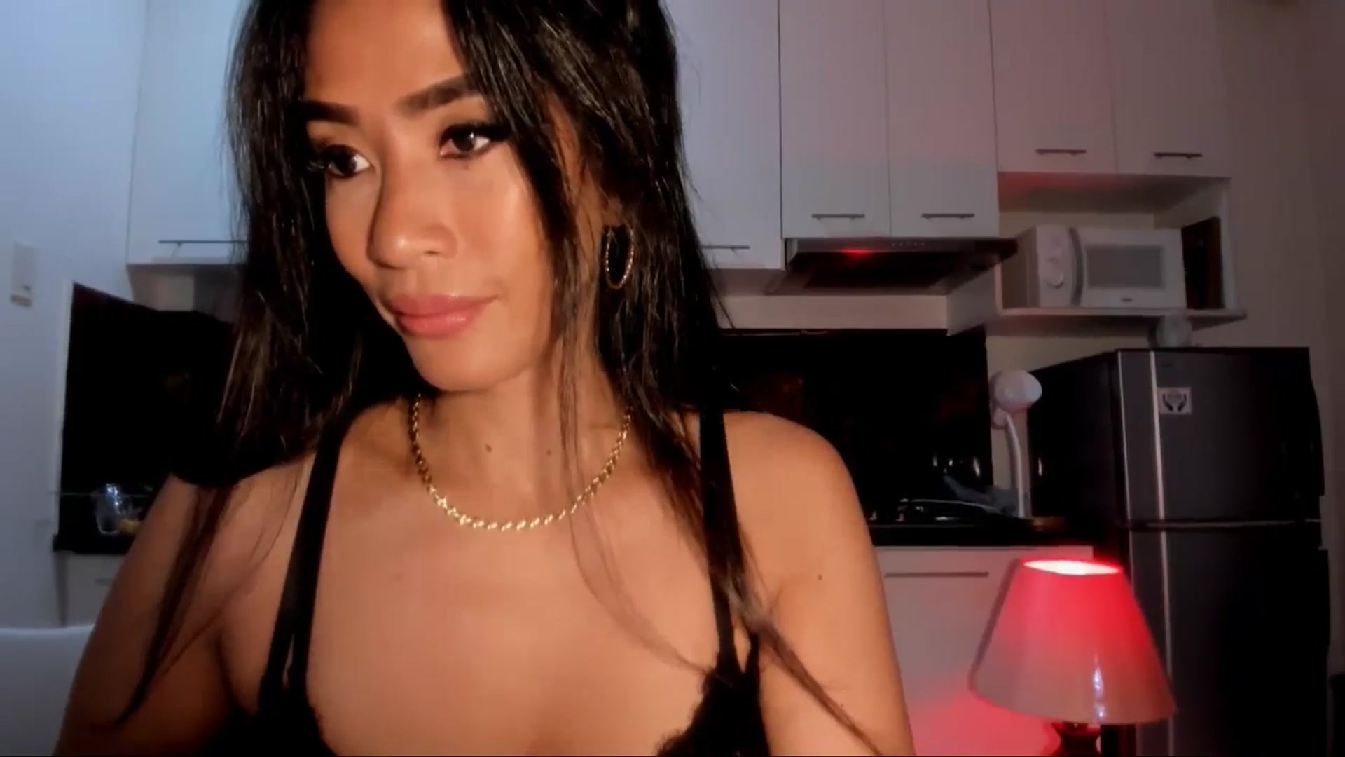 Gallery image thumbnail from AsianGoddesX's myfreecams stream on, 04/28/2025, 24:48 image 5 of 20