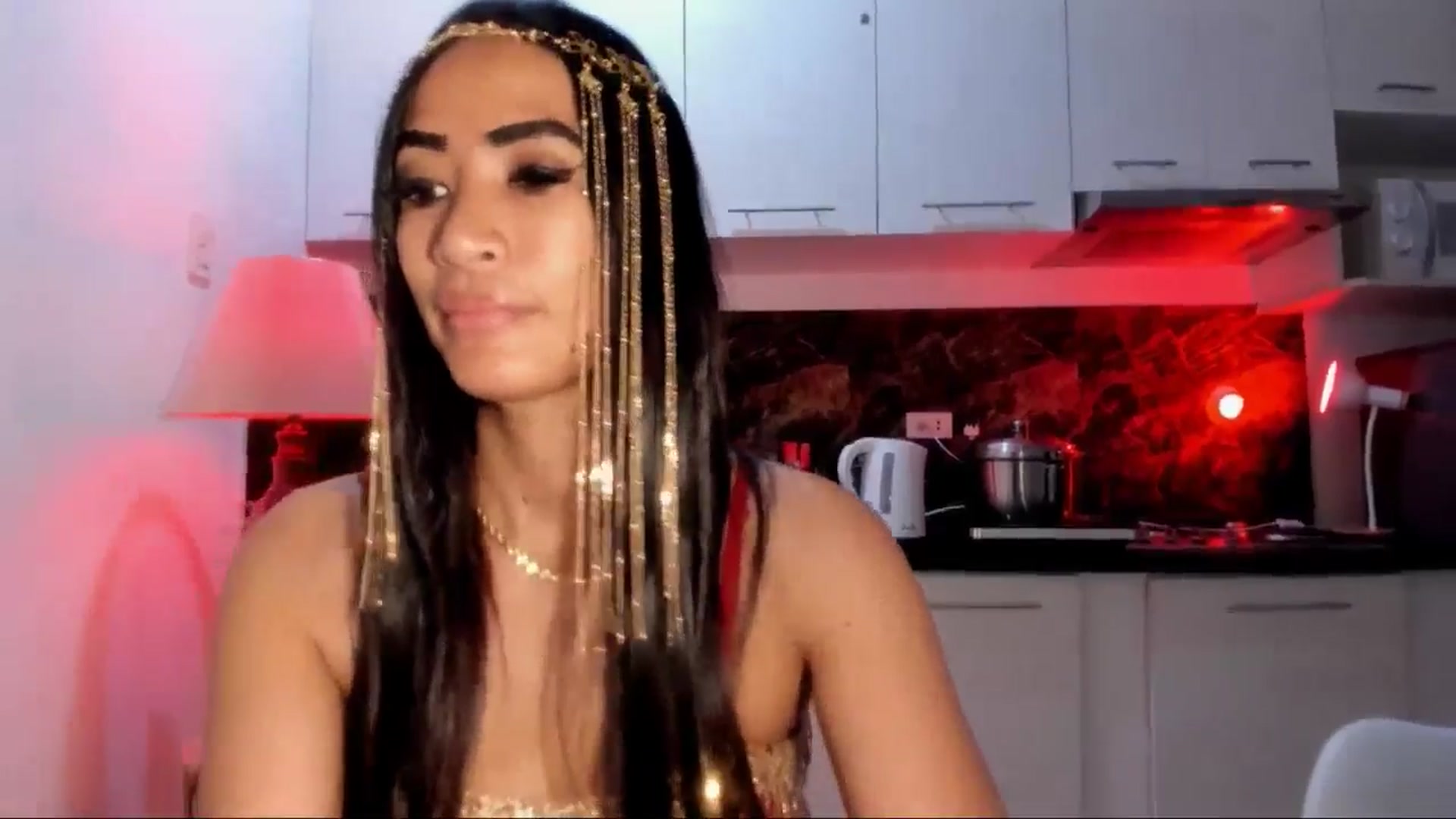 Gallery image thumbnail from AsianGoddesX's myfreecams stream on, 04/30/2025, 07:38 image 2 of 20