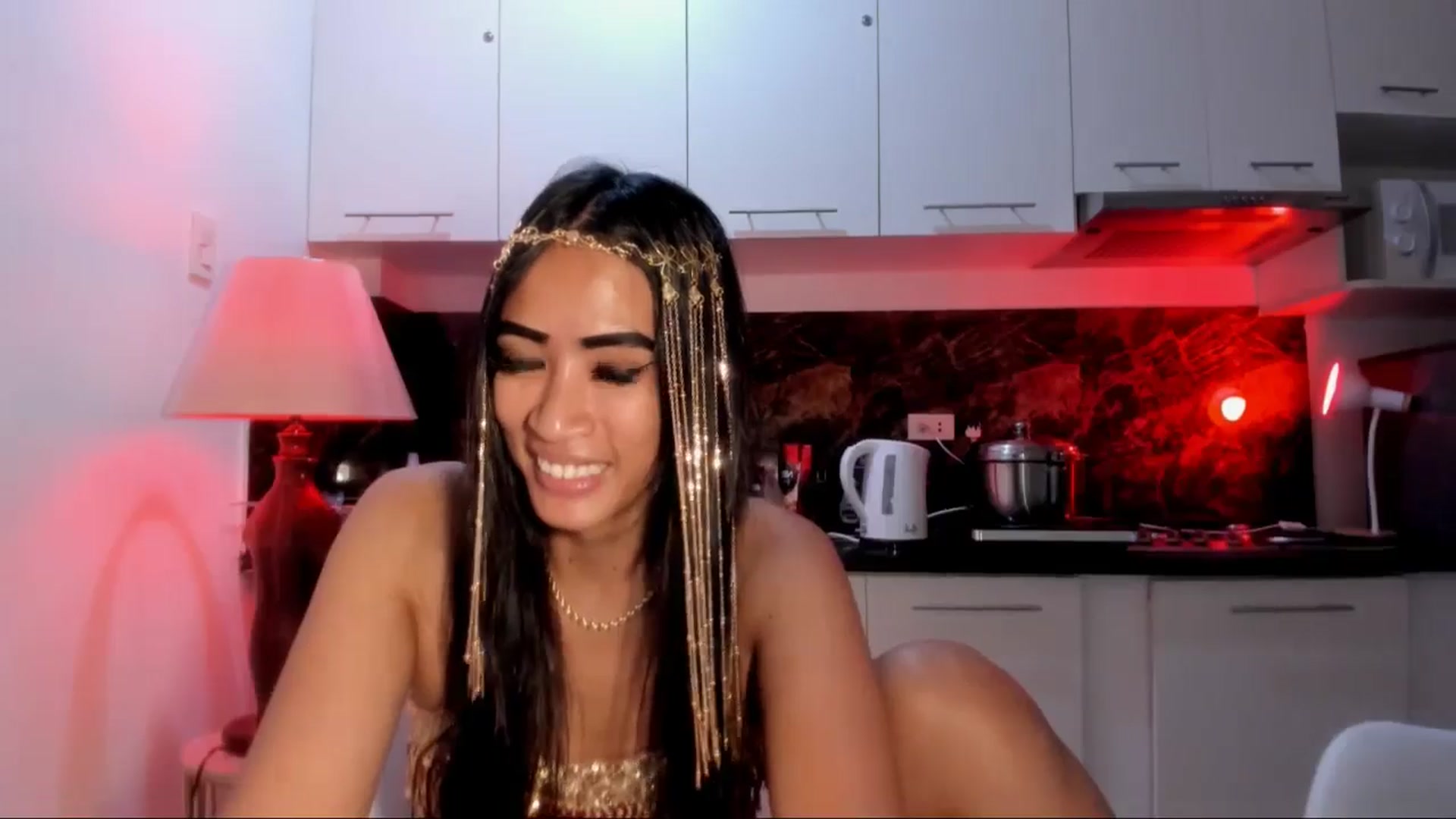 Gallery image thumbnail from AsianGoddesX's myfreecams stream on, 04/30/2025, 07:38 image 10 of 20