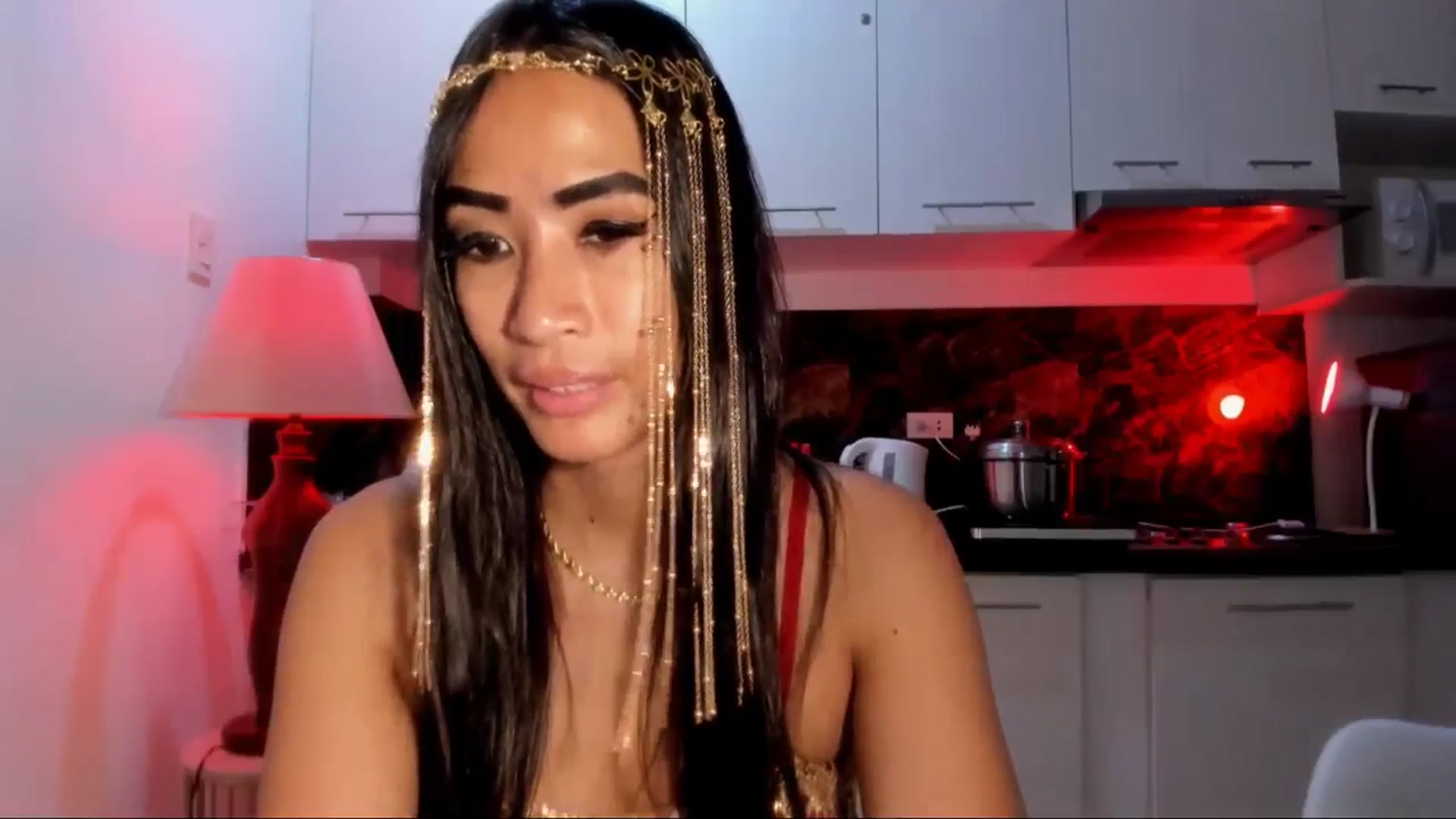 Gallery image thumbnail from AsianGoddesX's myfreecams stream on, 04/30/2025, 07:38 image 3 of 20