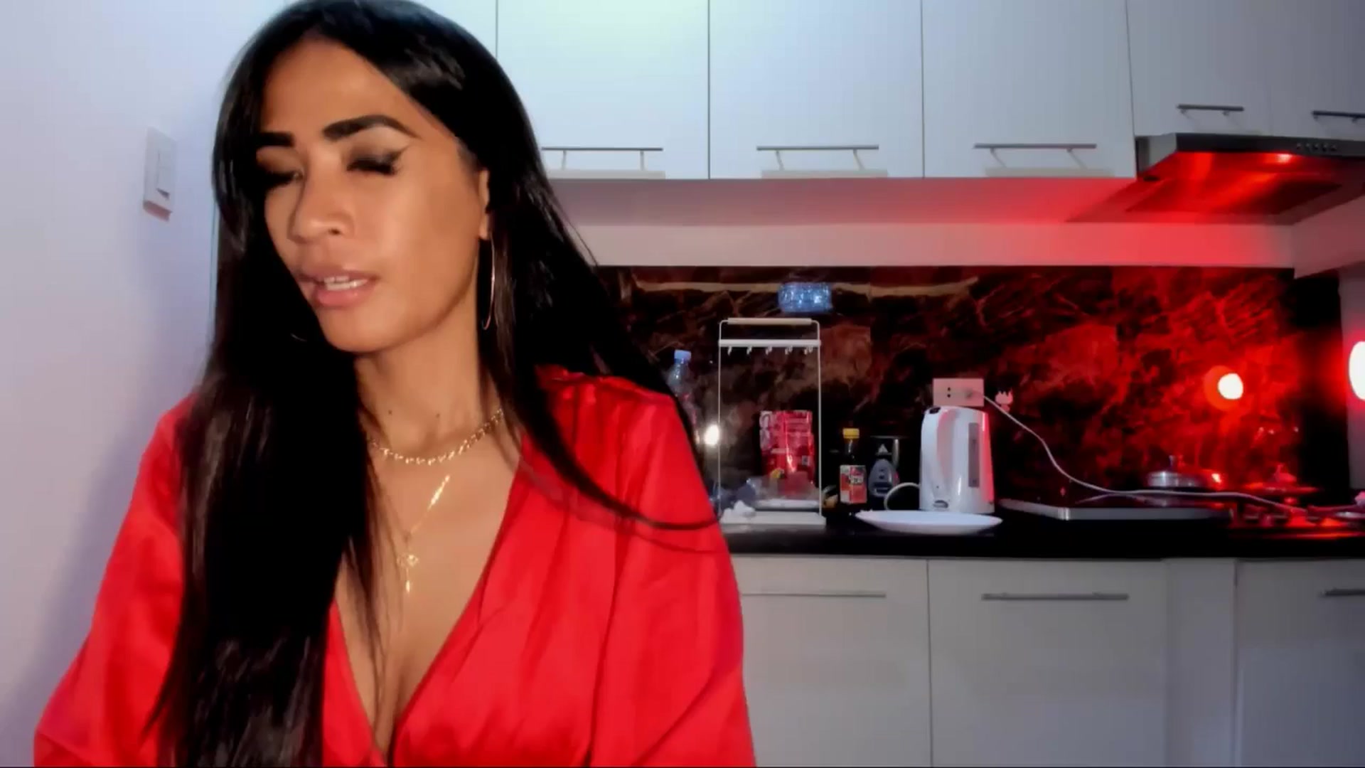 Gallery image thumbnail from AsianGoddesX's myfreecams stream on, 05/07/2025, 07:22 image 1 of 20