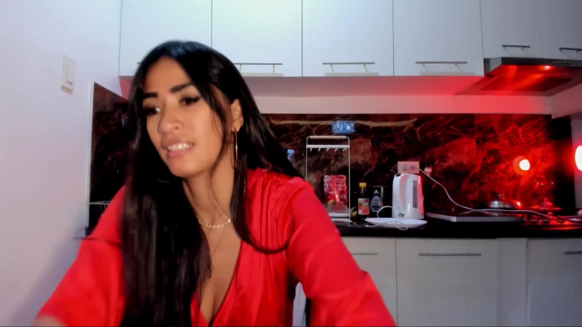 Gallery image thumbnail from AsianGoddesX's myfreecams stream on, 05/07/2025, 07:22 image 7 of 20