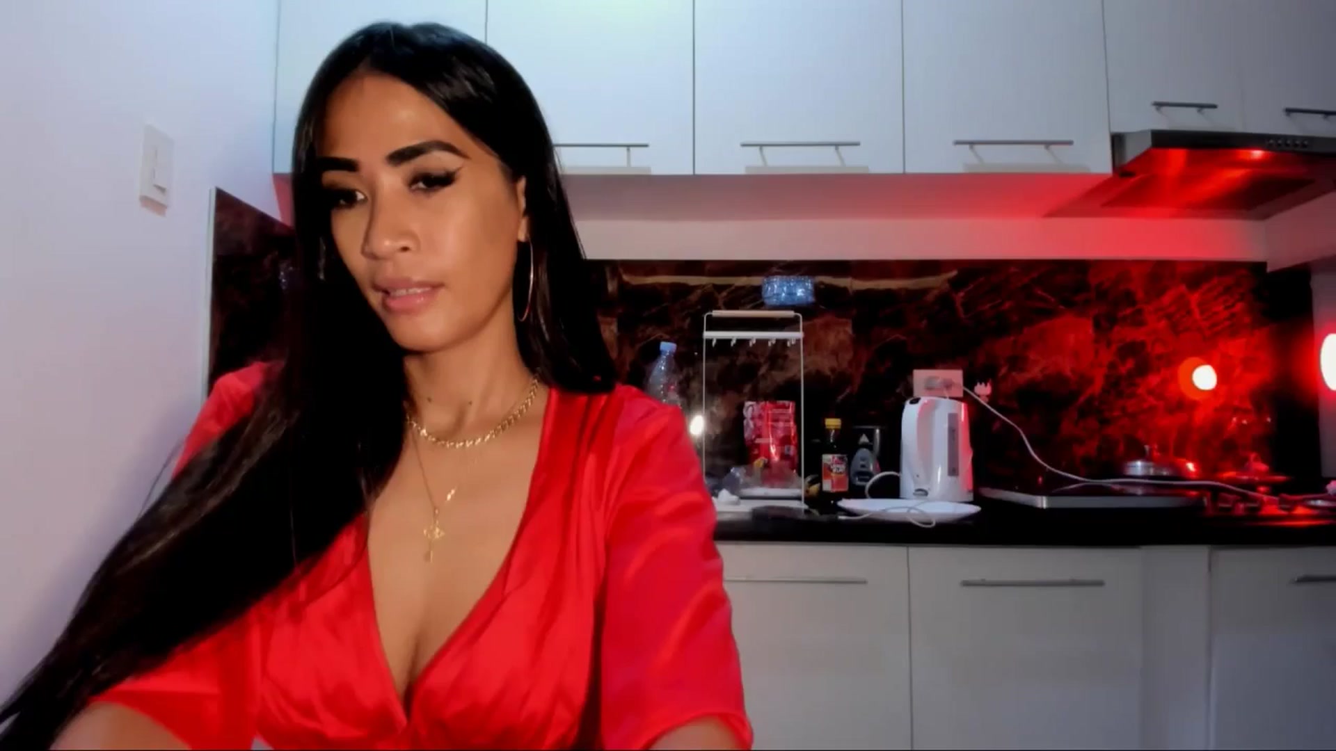 Gallery image thumbnail from AsianGoddesX's myfreecams stream on, 05/07/2025, 07:22 image 6 of 20