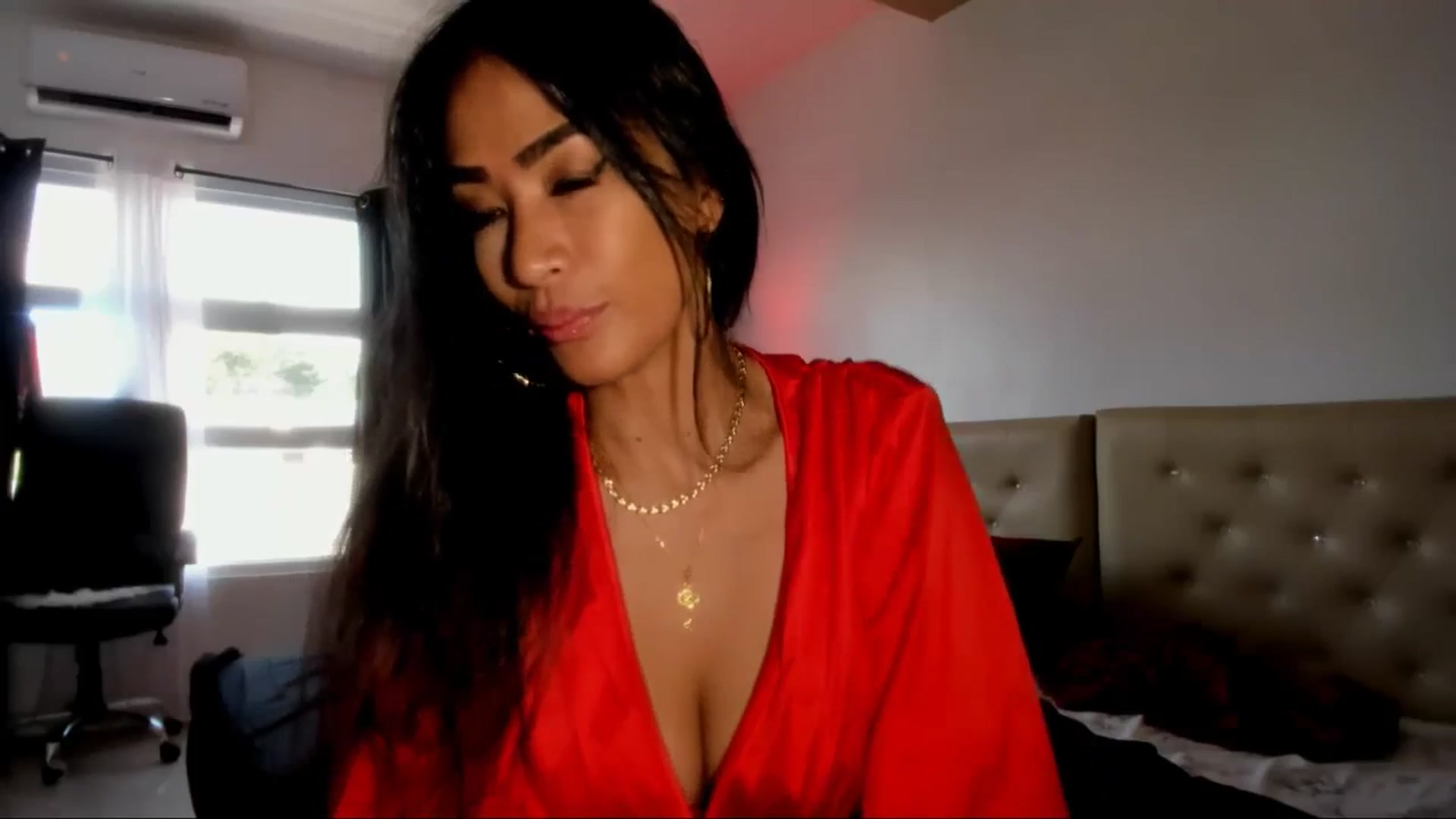 Gallery image thumbnail from AsianGoddesX's myfreecams stream on, 05/11/2025, 01:04 image 3 of 20